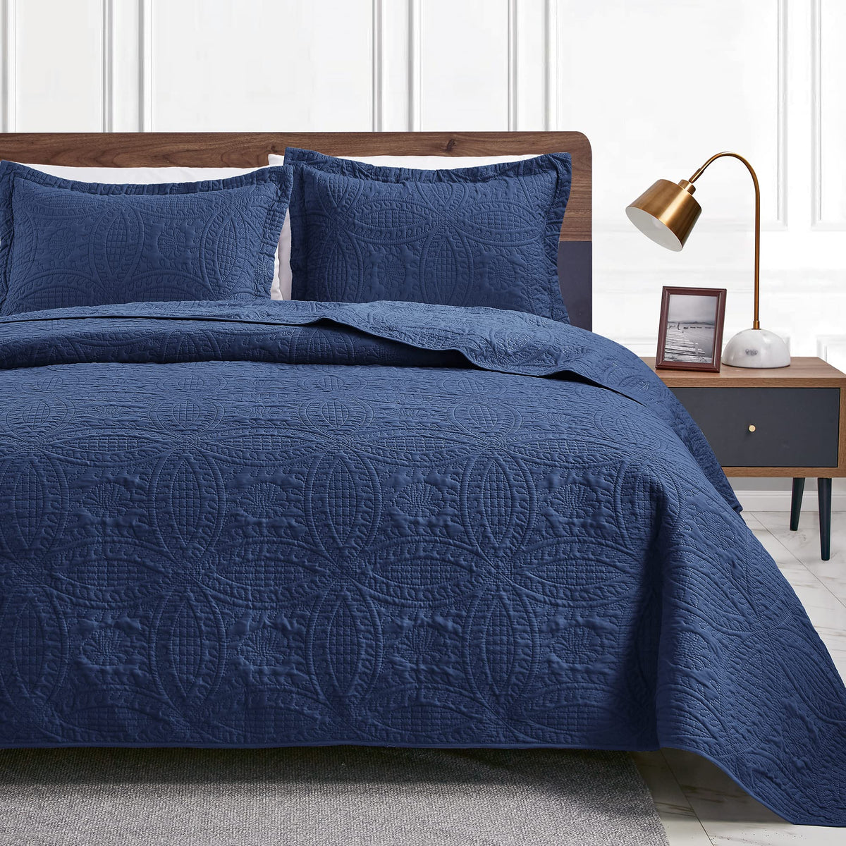 Love'S Cabin California King Size Quilt Bedding Set Navy Bedspreads - Cal King Summer Quilt Lightweight Bedspread- Coin Pattern