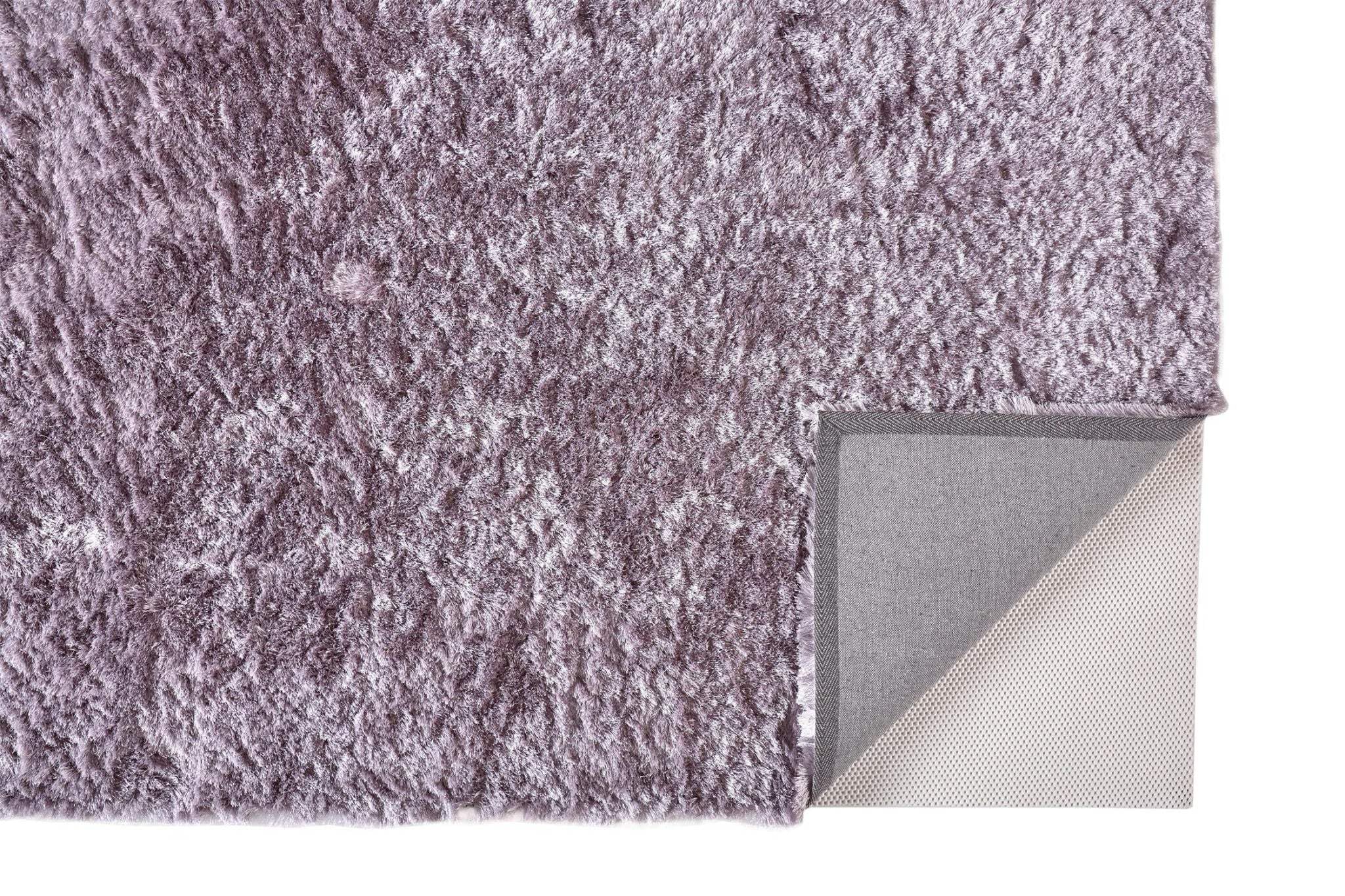 HomeRoots 510995 10 ft. Gray & Silver Shag Hand Tufted Handmade Round Area Rug