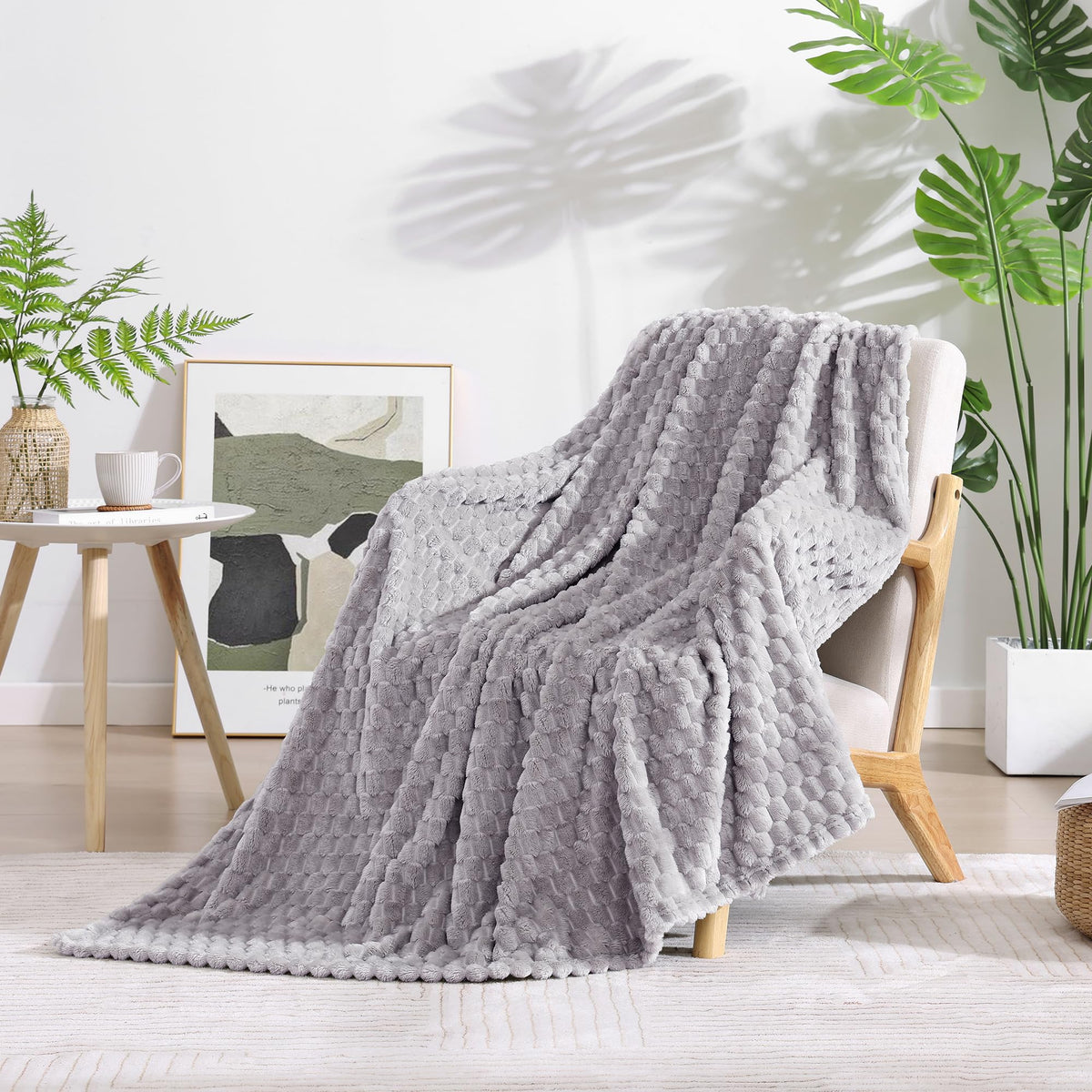 Monbix Sage Green Fleece Throw Blanket For Couch- Room Decor Soft Cozy Blankets For Women,Lightweight Fleece Flannel Bed Blanket