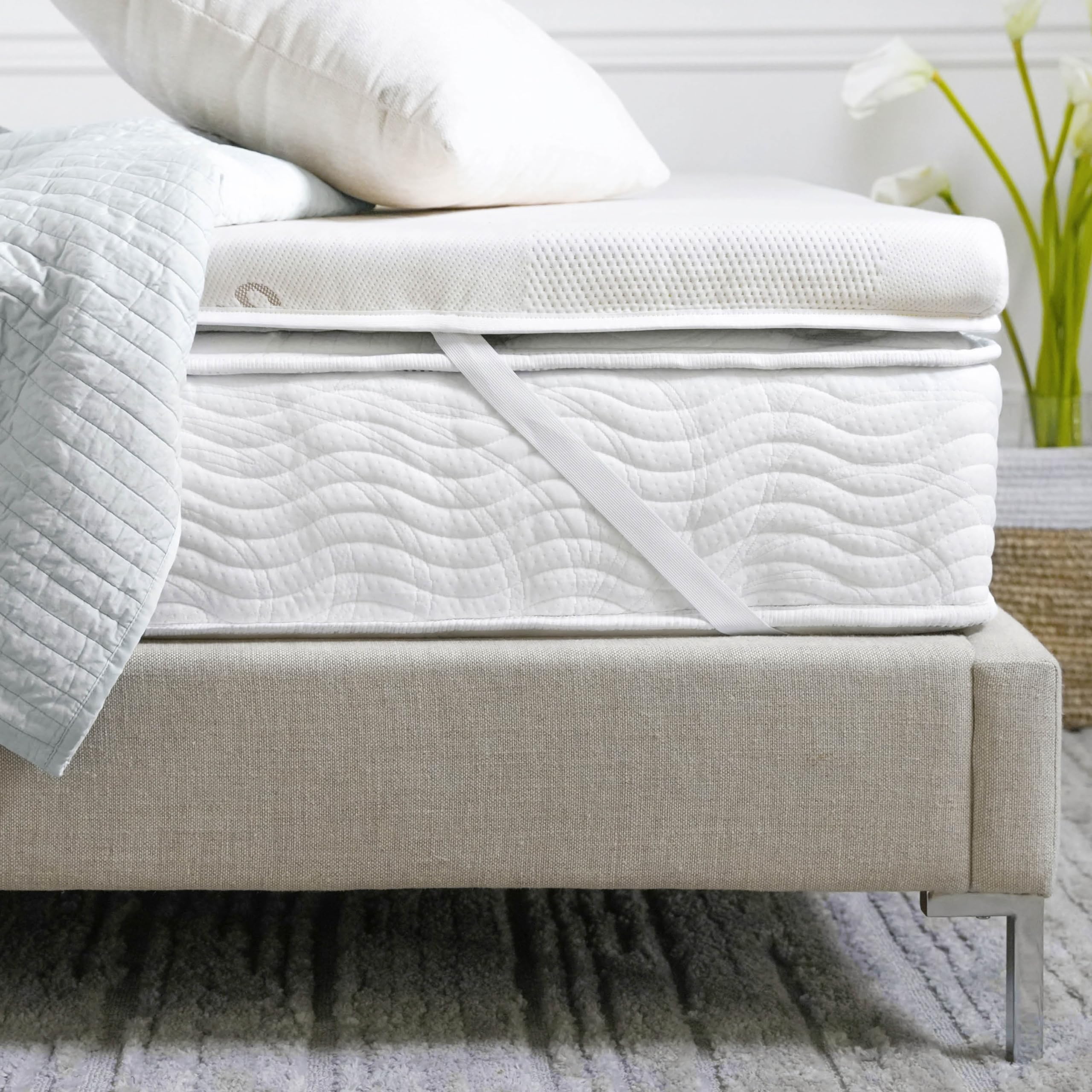 Saatva High-Density Foam Mattress Topper - 1.5    Layer Of High-Density Foam - Contouring Comfort With Medium Firmness - Cal Kin