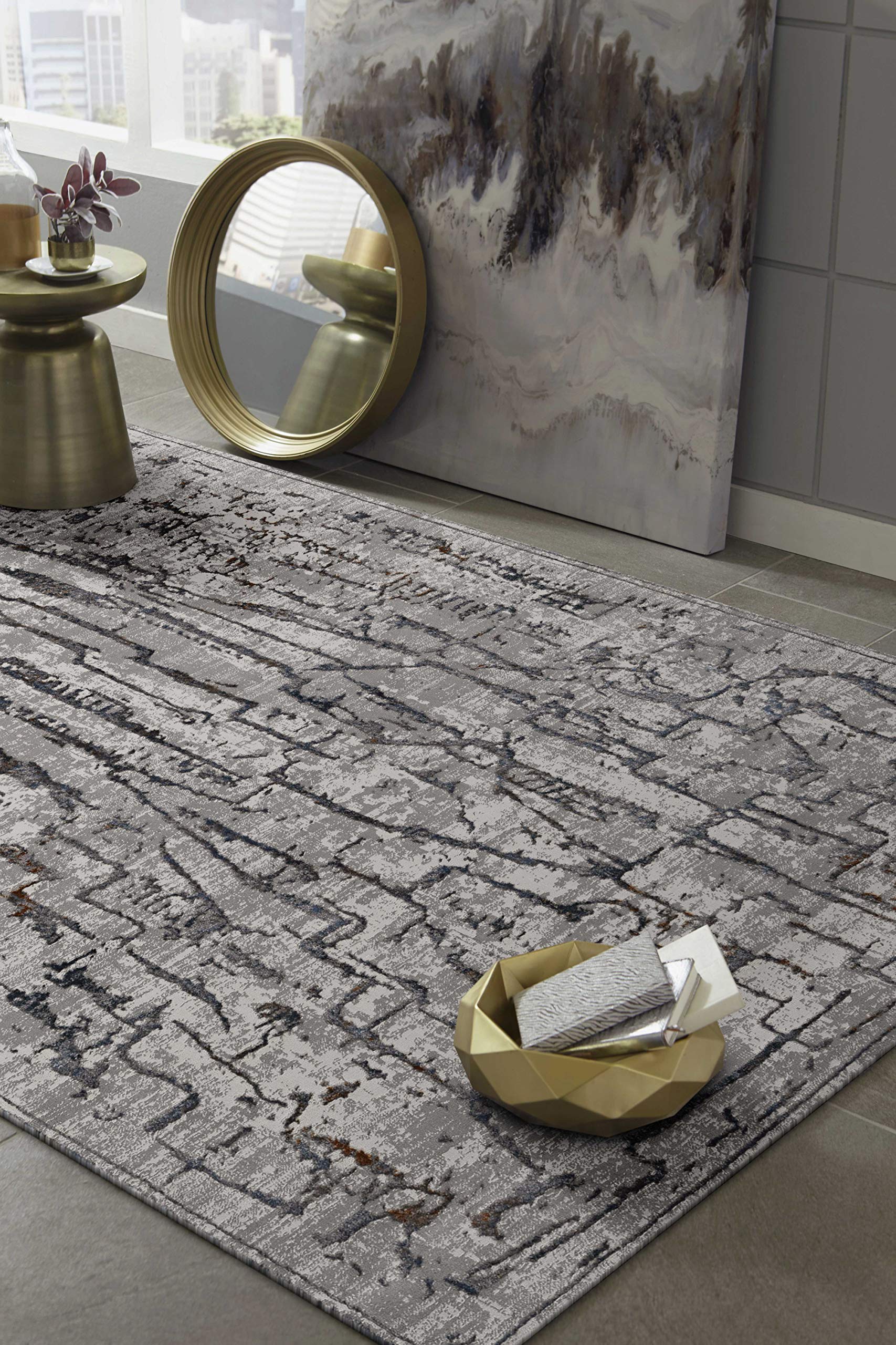 HomeRoots 6' X 9' Grey Abstract Design Indoor Area Rug