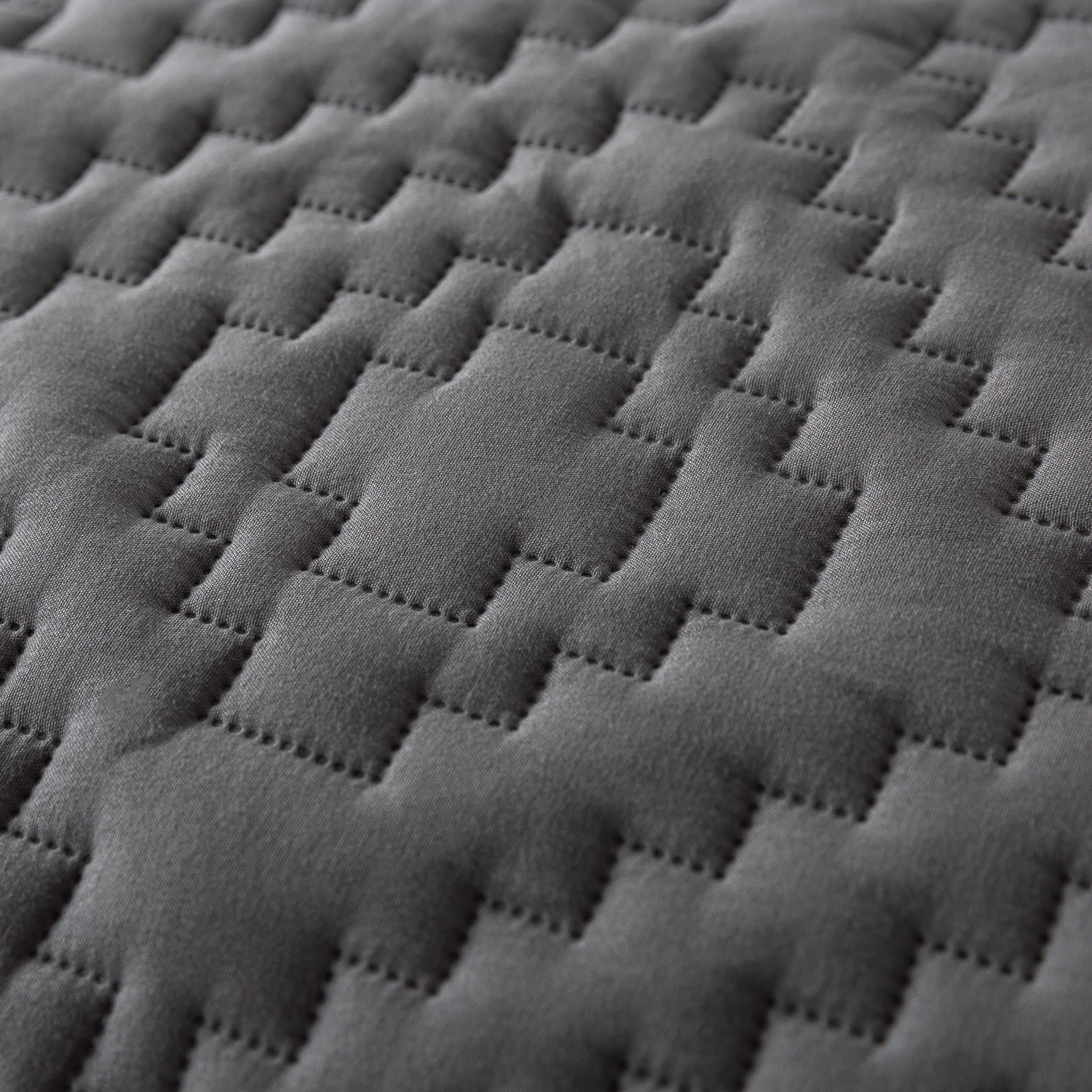 R.Share Dark Grey Twin Size Quilt Bedding Sets With Pillow Sham, Boho Lightweight Soft Bedspread Coverlet, Quilted Blanket Thin