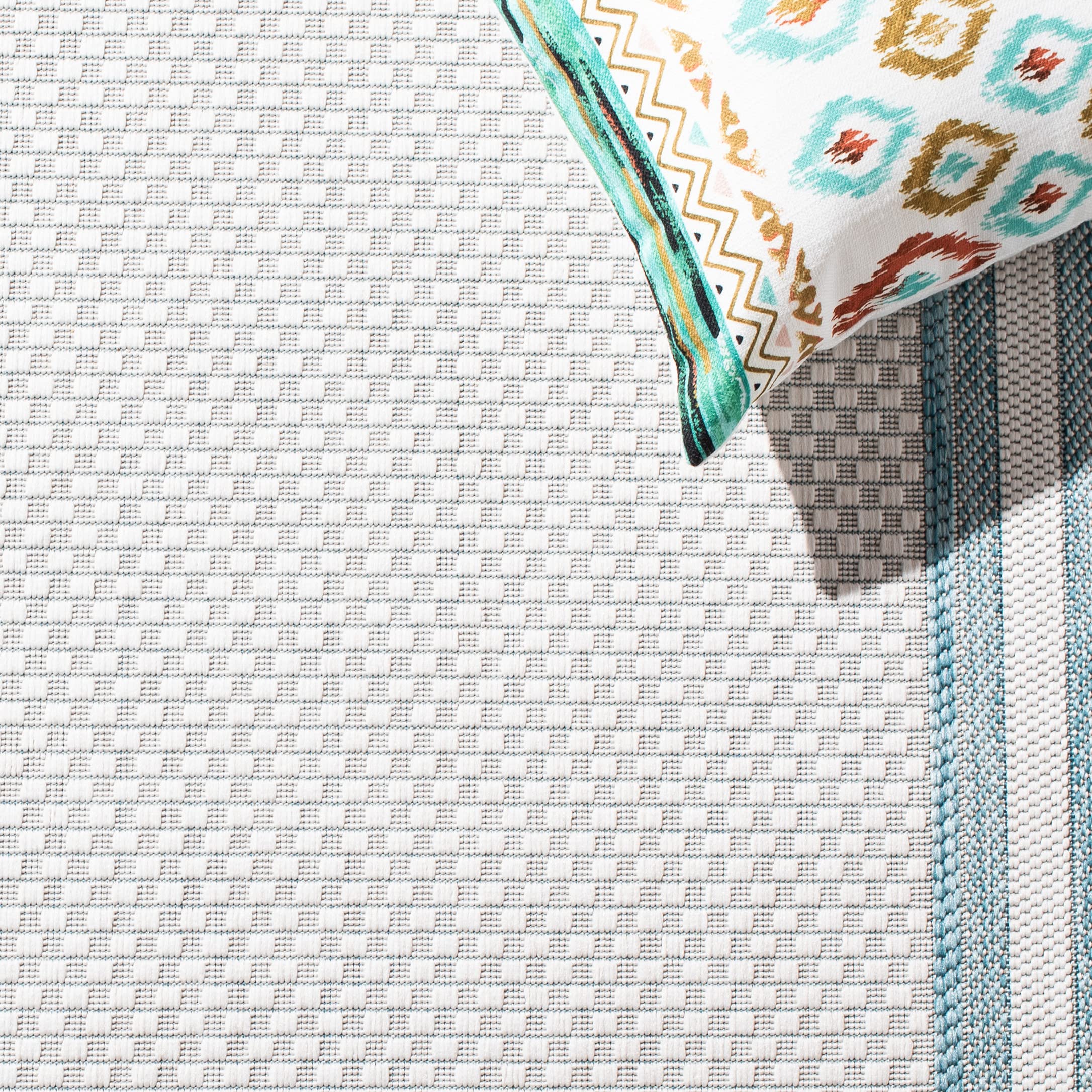 Safavieh Courtyard Collection 2'7' X 5' Ivory / Aqua Cy8475 Indoor/ Outdoor Patio Backyard Mudroom Area Rug