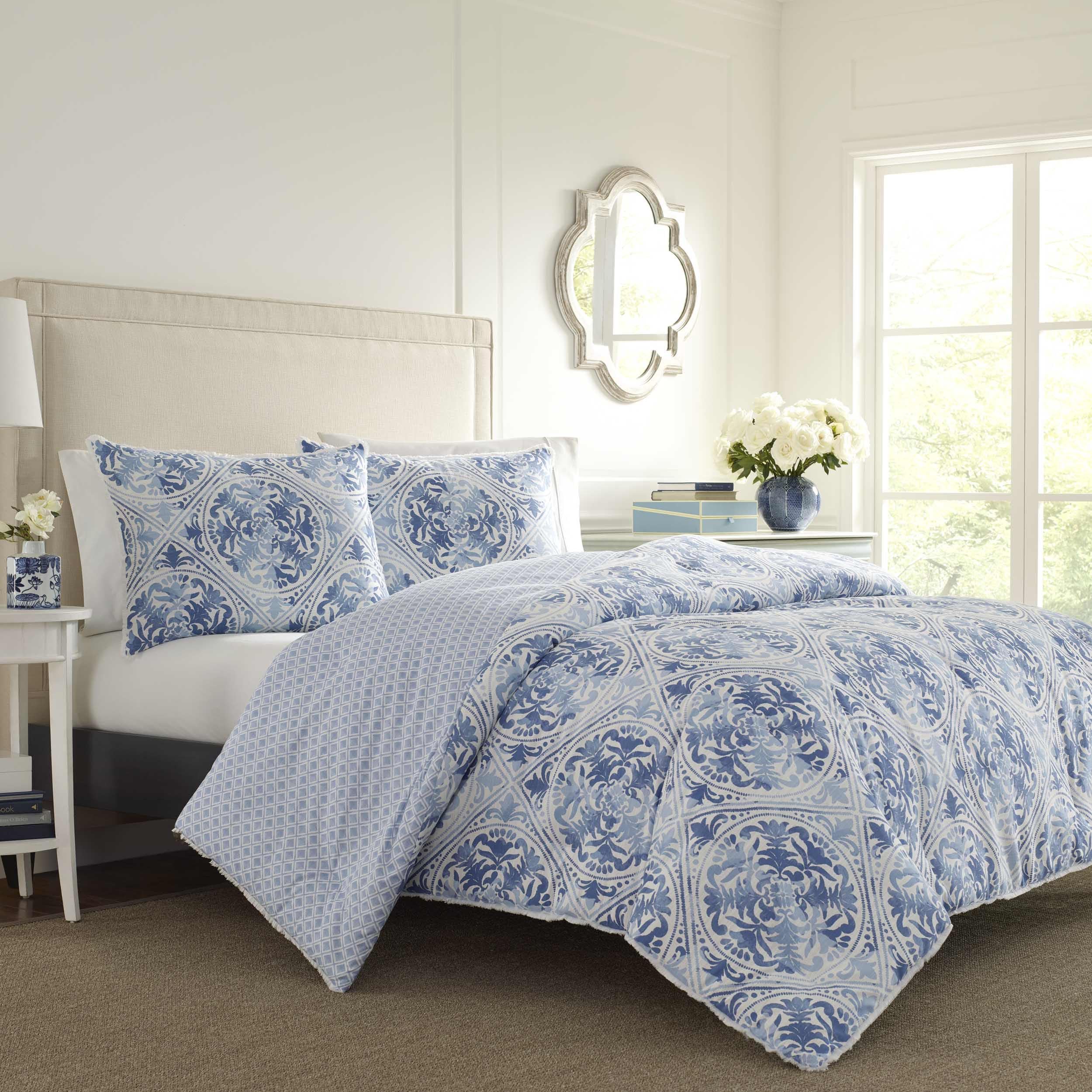 Laura Ashley  Queen Comforter Set, Reversible Cotton Bedding With Matching Shams, Stylish Home Decor (Mila Blue, Queen)