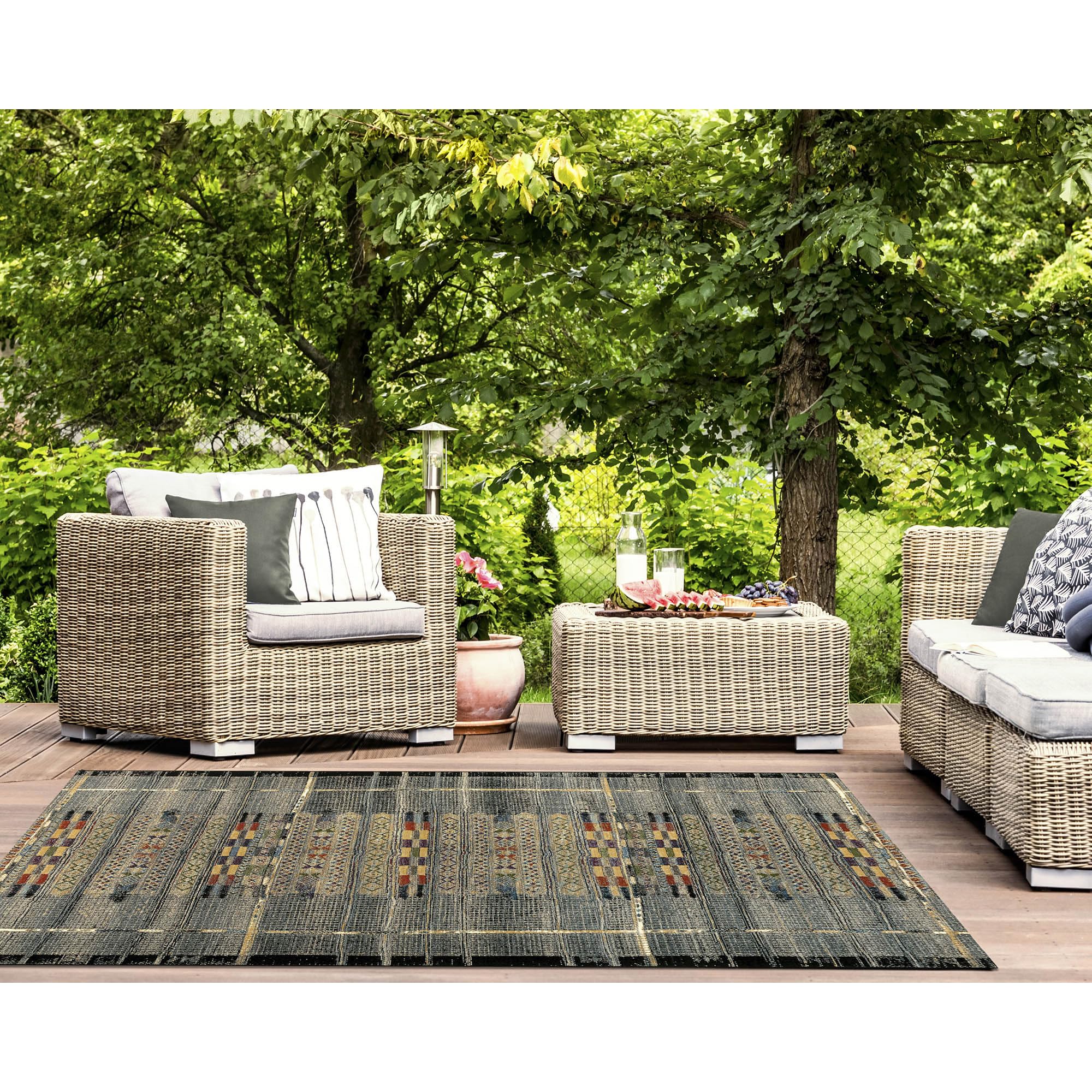 Liora Manne Marina Low Profile Durable Indoor/Outdoor Woven Rug- Tribal Stripe Black 6'6' X 9'4'