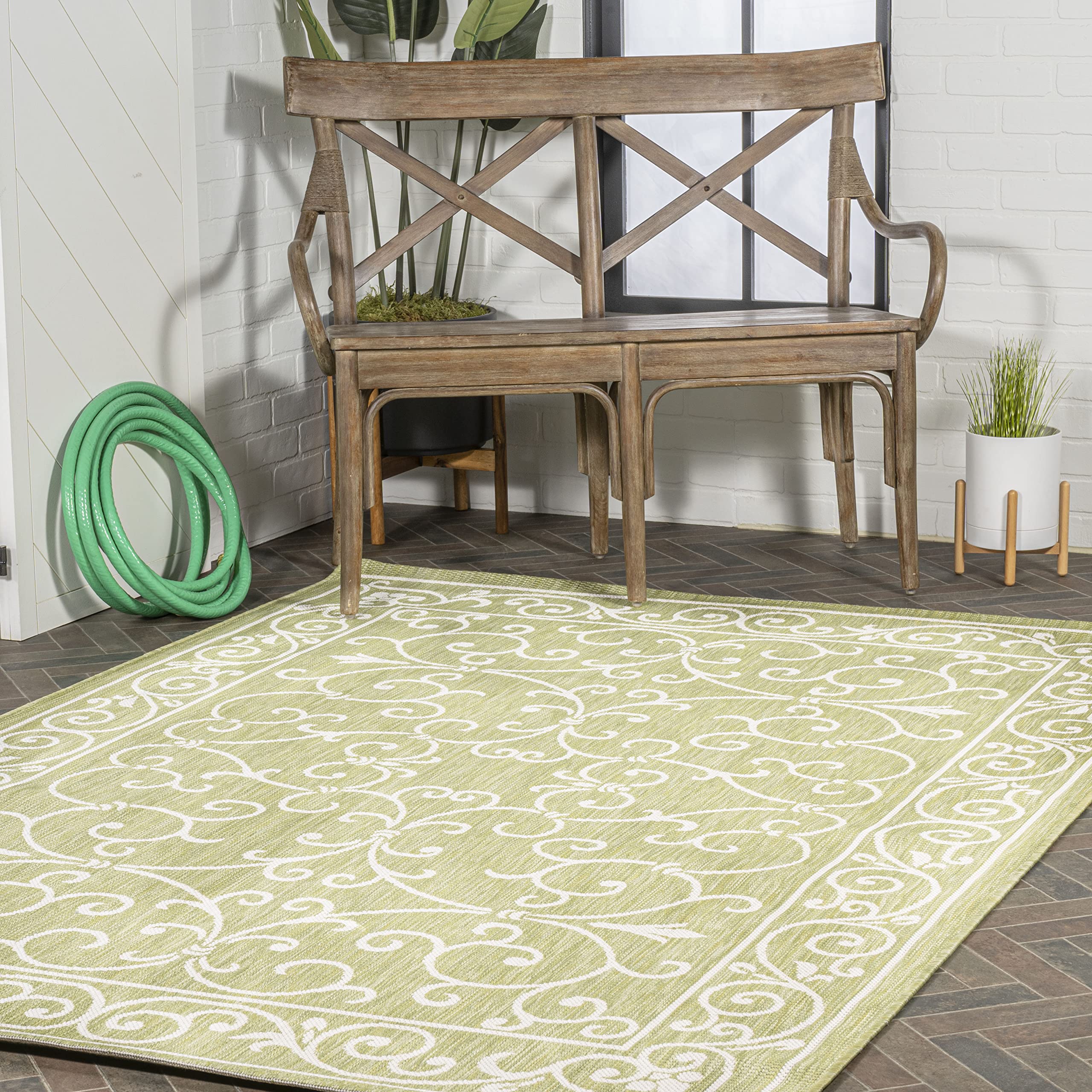 Jonathan Y Smb106H-5 Charleston Vintage Filigree Textured Weave Indoor Outdoor Area Rug, Coastal,Traditional,Transitional Easy Clean,Bedroom,Kitchen,Backyard,Patio, Non-Shed, Green/Cream, 5 X 8