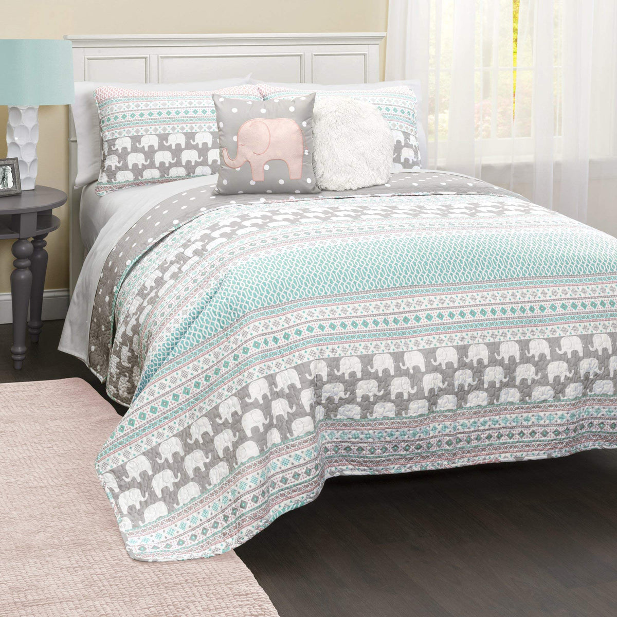 Lush Decor Pink-And-Turquoise Elephant Striped 5-Piece Quilt Bed Set, Full/Queen