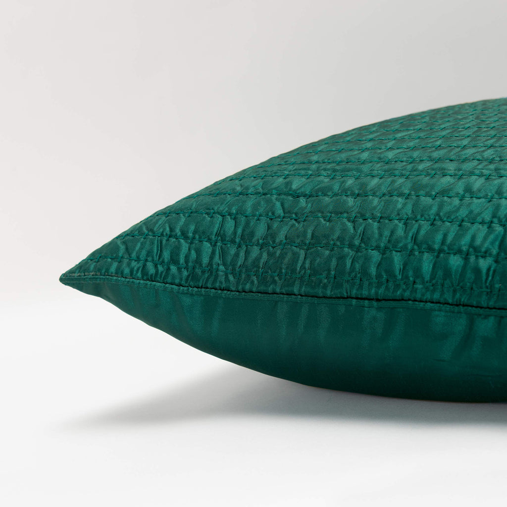 Rizzy Home 22" x 22" Down Filled Pillow in Teal Polyester Cover