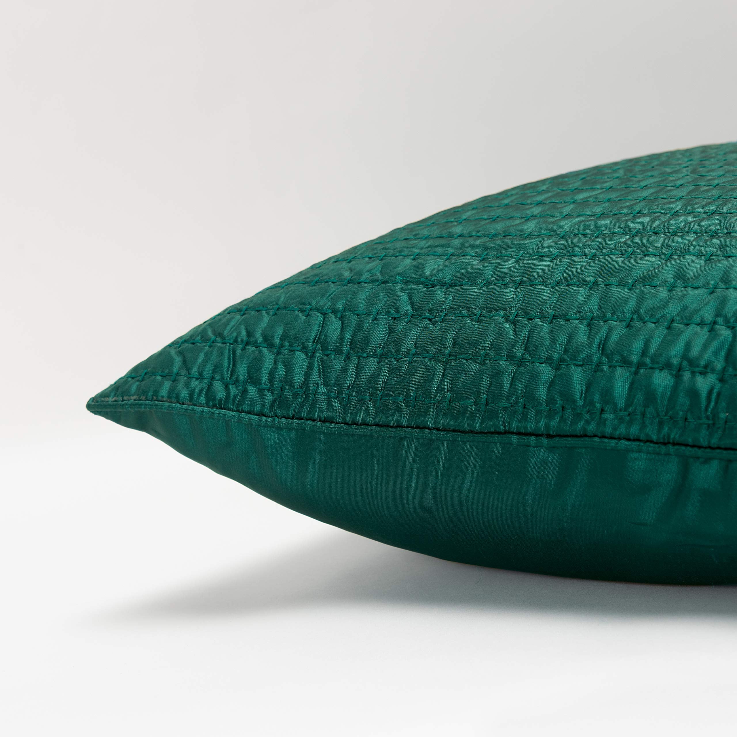 Rizzy Home 22&quot; x 22&quot; Poly Filled Pillow in Teal