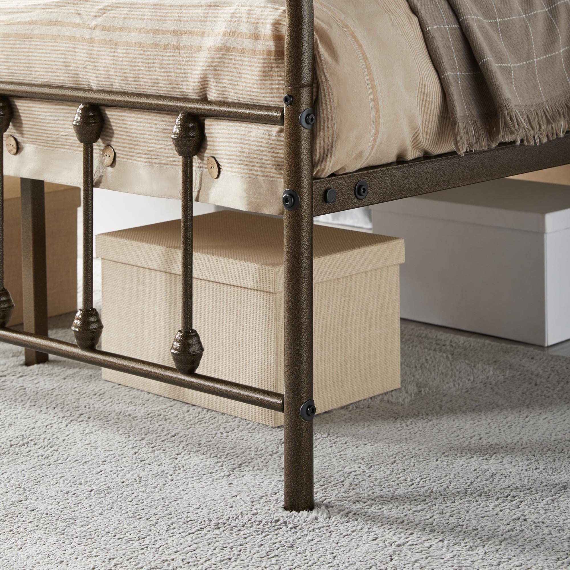 Yaheetech Classic Metal Platform Bed Frame Mattress Foundation With Victorian Style Iron-Art Headboard/Footboard/Under Bed Storage No Box Spring Needed Bronze Full Size