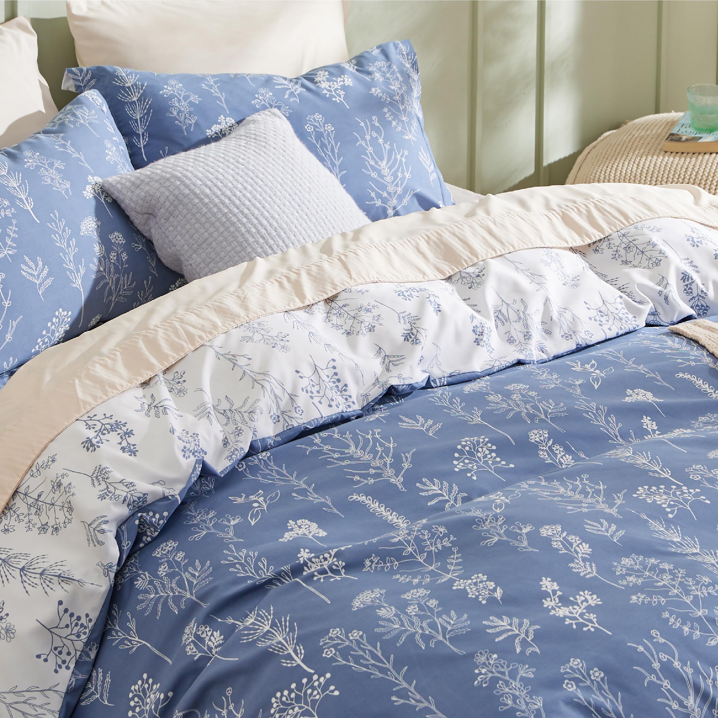 Bedsure Duvet Cover King Size - Reversible Infinity Blue Duvet Cover Set With Zipper Closure, Cute Floral Bedding Comforter Cover, 3 Pieces, 1 Duvet Cover 104'X90' And 2 Pillow Shams 20'X36'