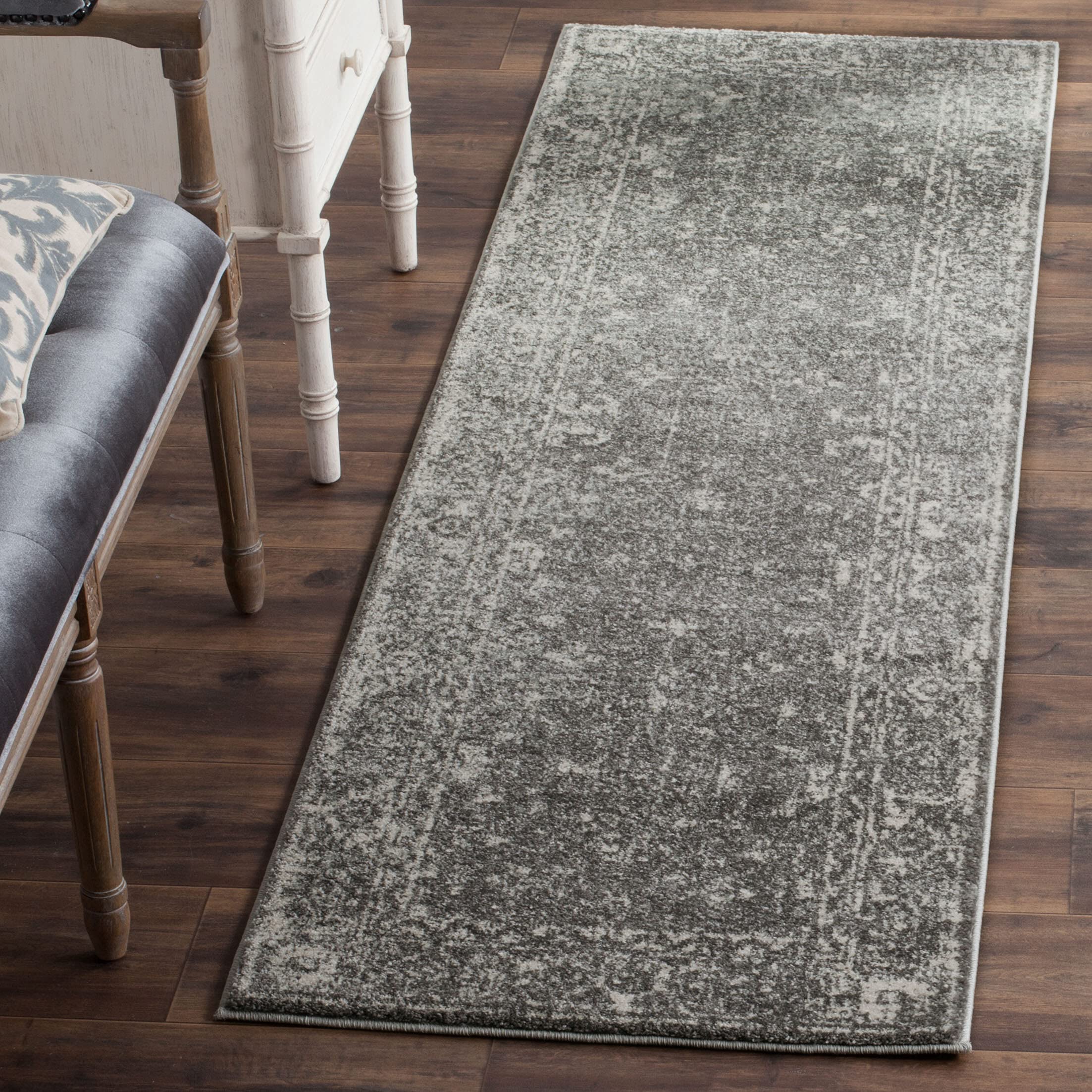 SAFAVIEH Evoke Collection 22 x 19 Grey/Ivory EVK270S Shabby Chic Distressed Non-Shedding Living Room Bedroom Runner Rug