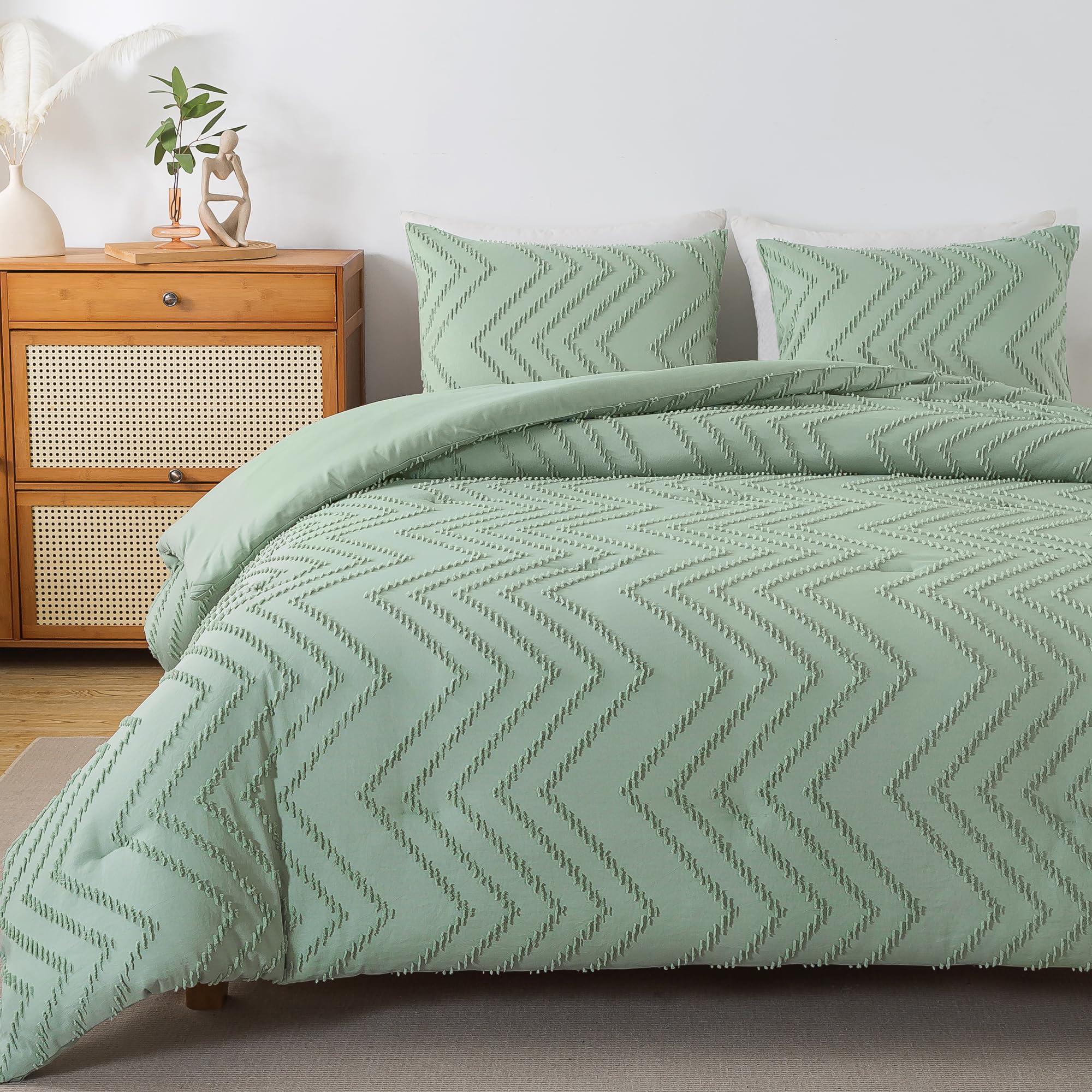 Andency Sage Green Comforter Full, Boho Soft Fluffy Warm Lightweight Bedding Comforter Sets For Full Bed, 3 Pieces Light Green Chevron Tufted Aesthetic Microfiber Lightweight Comforter Set