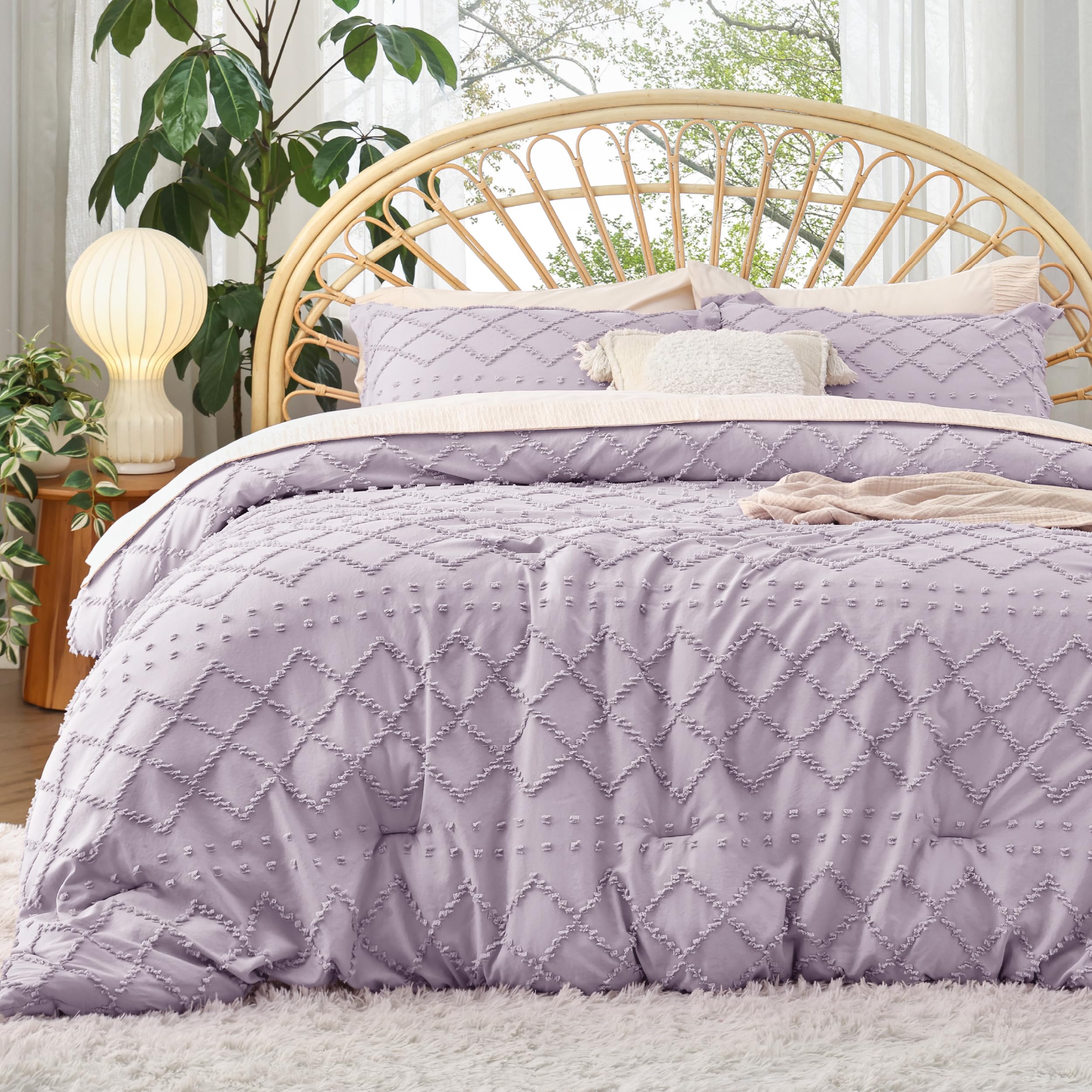 Bedsure Queen Comforter Set - Lavender Comforter, Boho Tufted Shabby Chic Bedding Comforter Set, 3 Pieces Vintage Farmhouse Bed