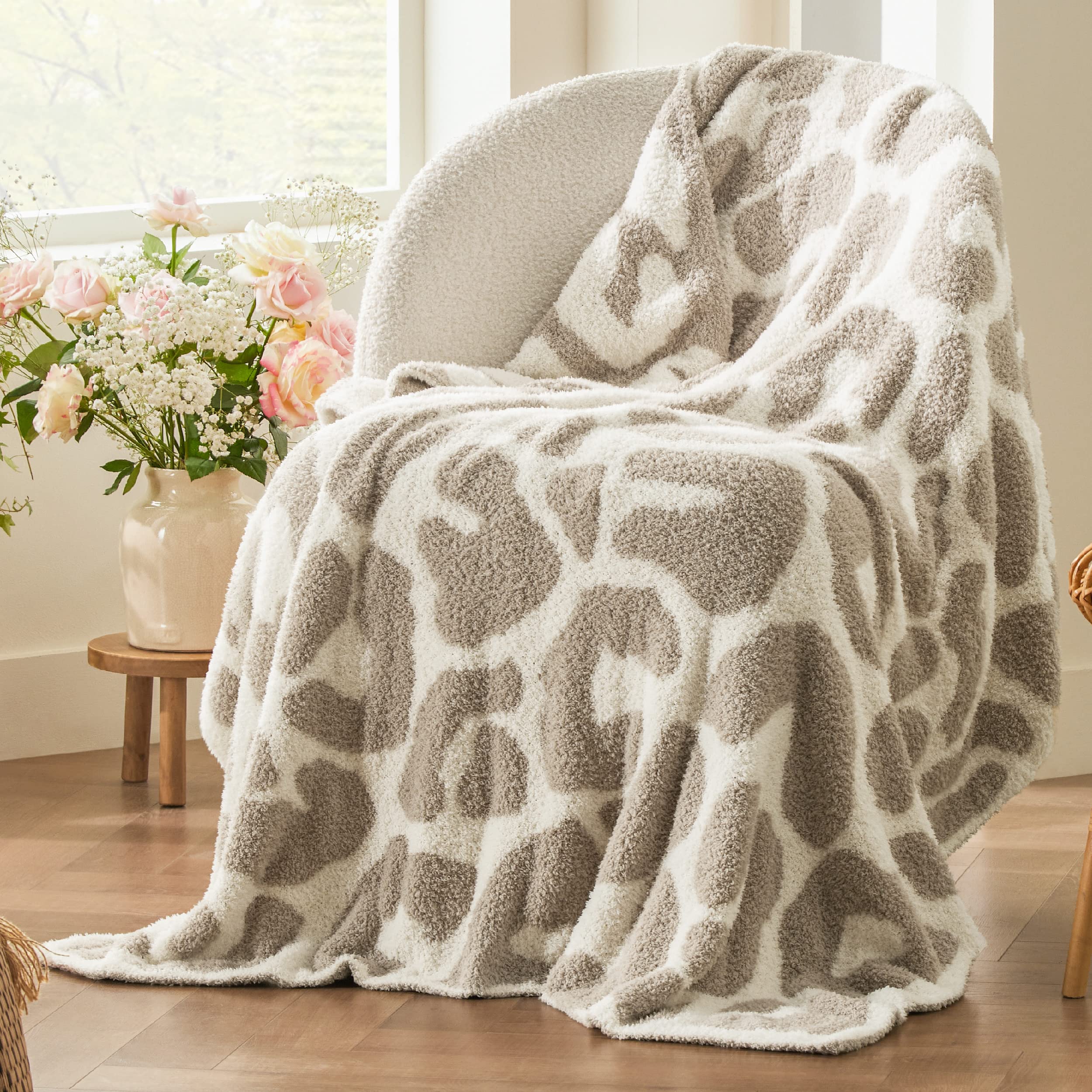 Bedsure Leopard Throw Blanket - Super Soft Knit Warm Breathable Blanket For Couch Lightweight Fluffy Summer Blanket For Bed Sofa