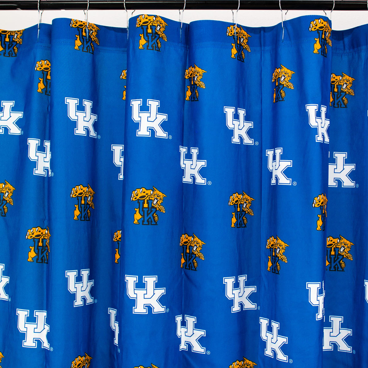 College Covers Everything Comfy Kentucky Wildcats Bright And Colorful Shower Curtain Cover 70' X 72'