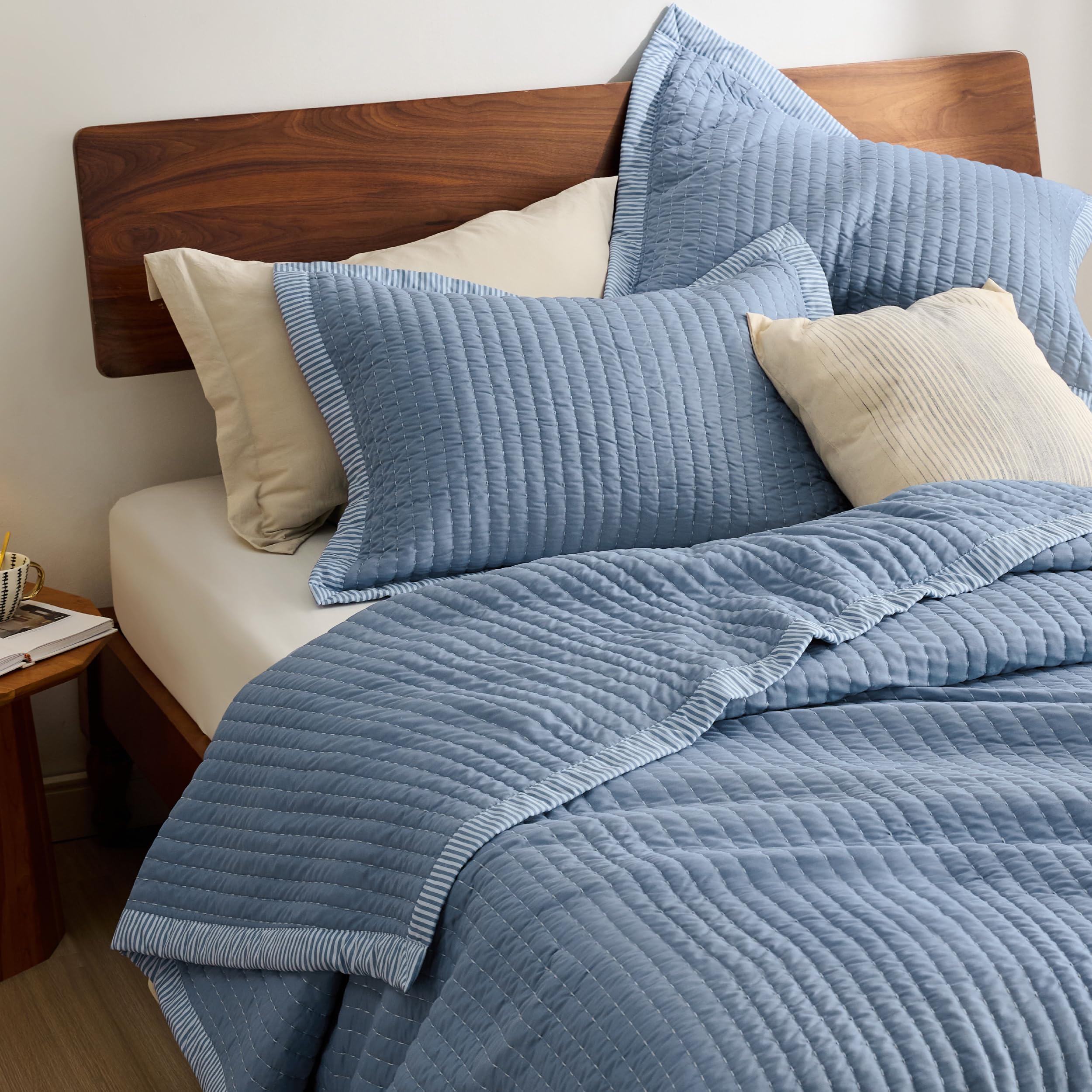 Bedsure Blue Quilts Twin Size - Twin Quilt Bedding Set Bedspread Coverlet, Lightweight Corduroy Pattern Bedspread, 2-Piece Set With 68'X86' Coverlet & 1 Pillow Sham, All-Season Soft Microfiber