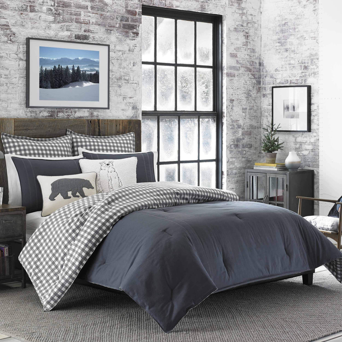 Eddie Bauer - Twin Comforter Set, Reversible Cotton Bedding With Matching Sham, Pre-Washed For Added Softness (Kingston Charcoal