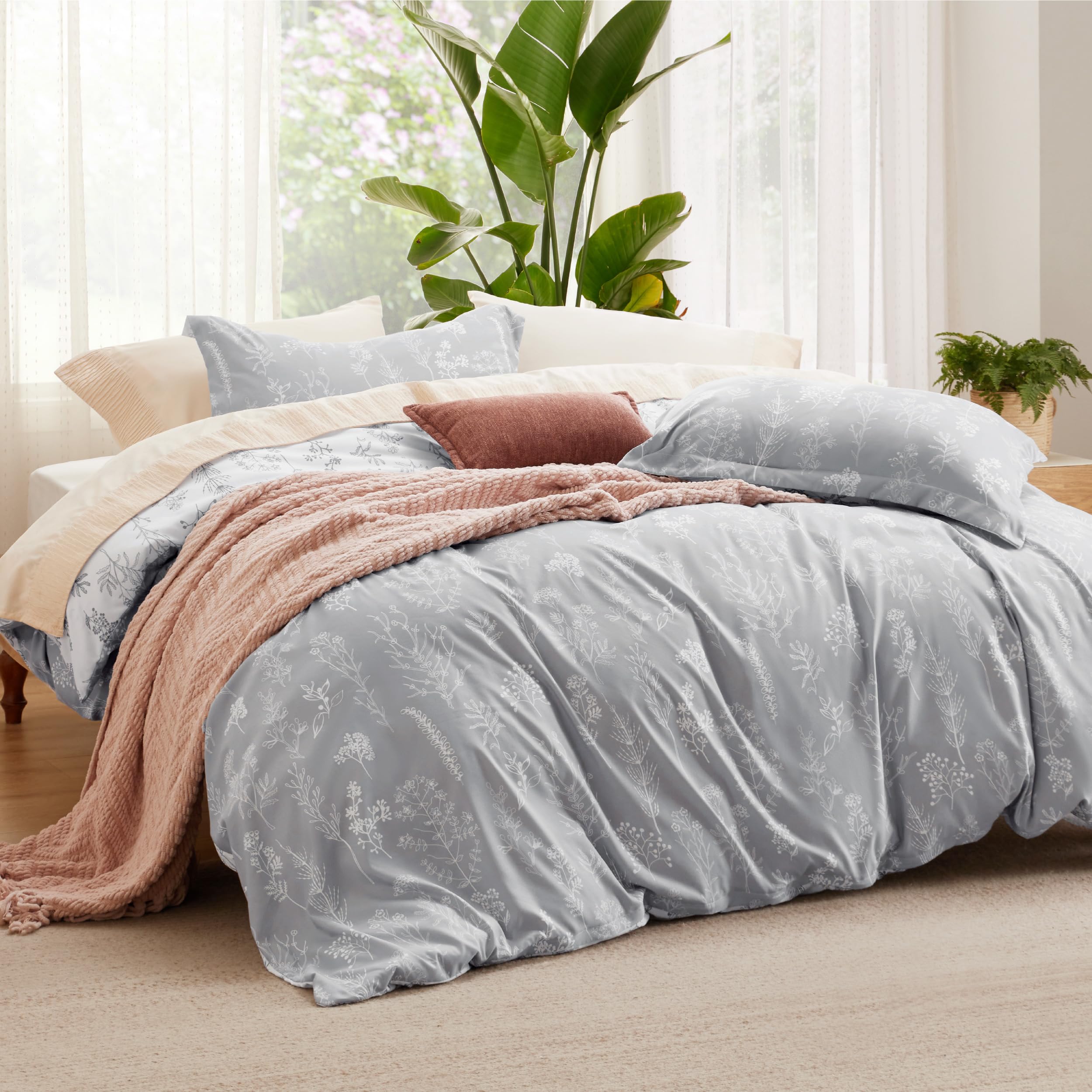 Bedsure Twin/Twin Xl Duvet Cover - Reversible Grey Duvet Cover Set With Zipper Closure, Cute Floral Botanical Pattern Bedding Comforter Cover, 1 Duvet Cover 68'X90' And 1 Pillow Sham 20'X26'