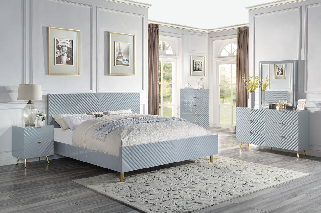 Acme Gaines Eastern King Bed in Gray High Gloss Finish
