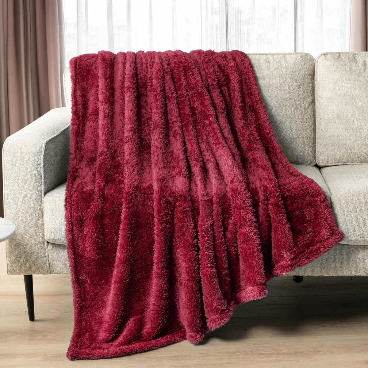 Pavilia Sherpa Throw Blanket For Couch Sofa, Wine Red Fluffy Warm Plush Blanket For Twin Bed, Cozy Super Soft Lightweight Throw,