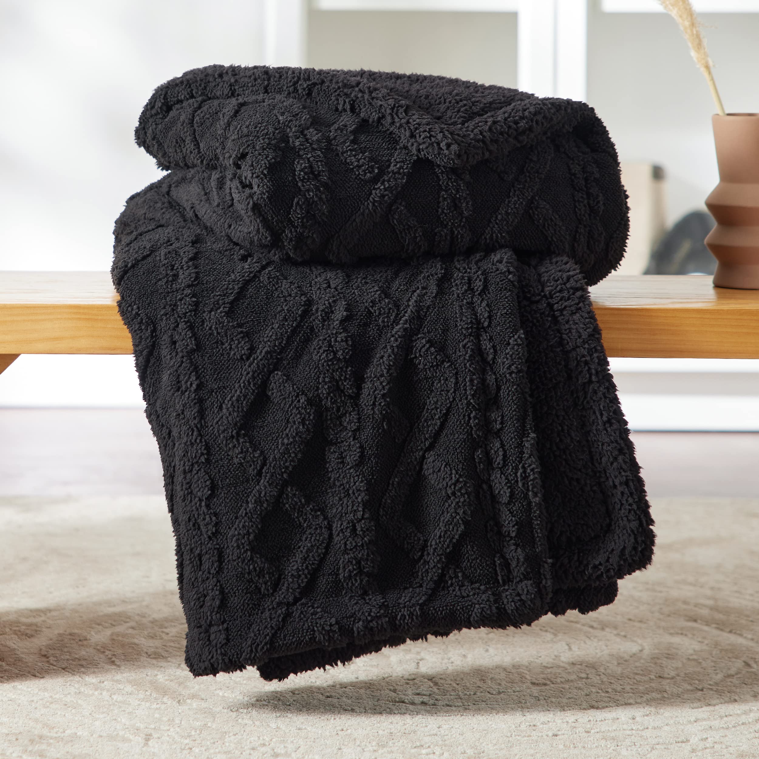 Bedsure Sherpa Throw Blanket For Couch - Fuzzy Soft Cozy Black Throw Blanket For Bed, Fleece Thick Warm Blanket For Winter, Blac