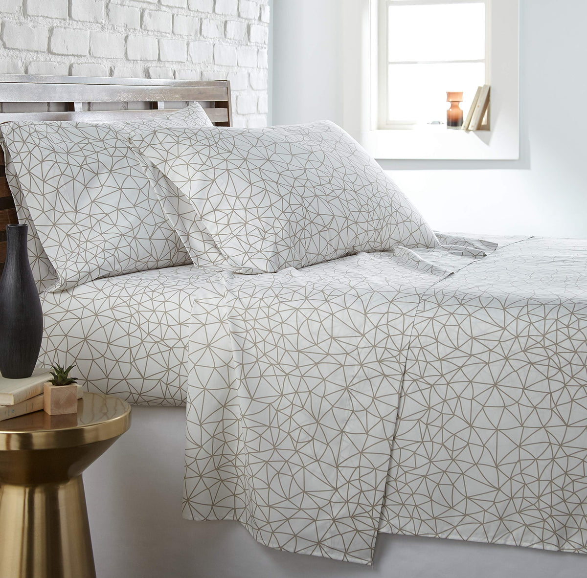 Southshore Fine Living, Inc. Geometric Maze Collection, 3-Piece, 14-Inch Deep Pocket Sheet Set, Easy Care, Shrinkage Free Set Wi