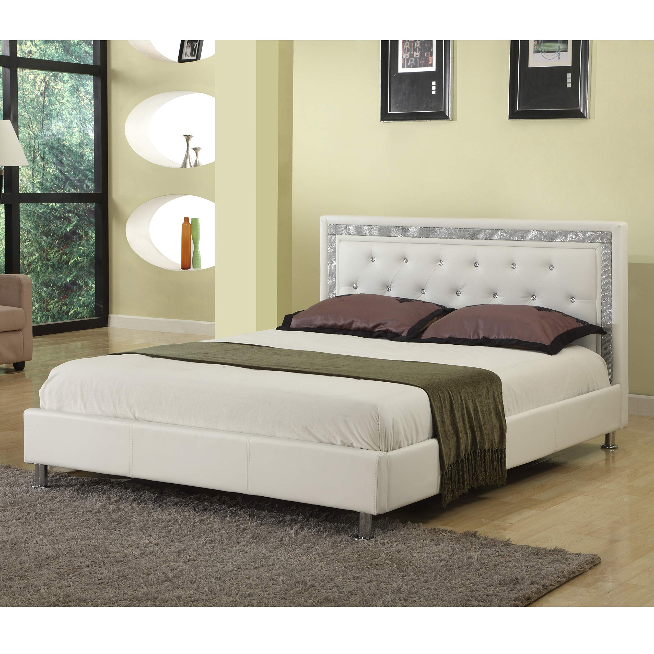 Best Master Furniture Bria Faux Leather Platform Bed, Queen, White