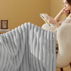 Bedsure Twin Blanket for Couch - Super Soft Cozy Blankets for Women, Cute Small Fleece Blanket for Girls, Light Grey,60x80 Inche