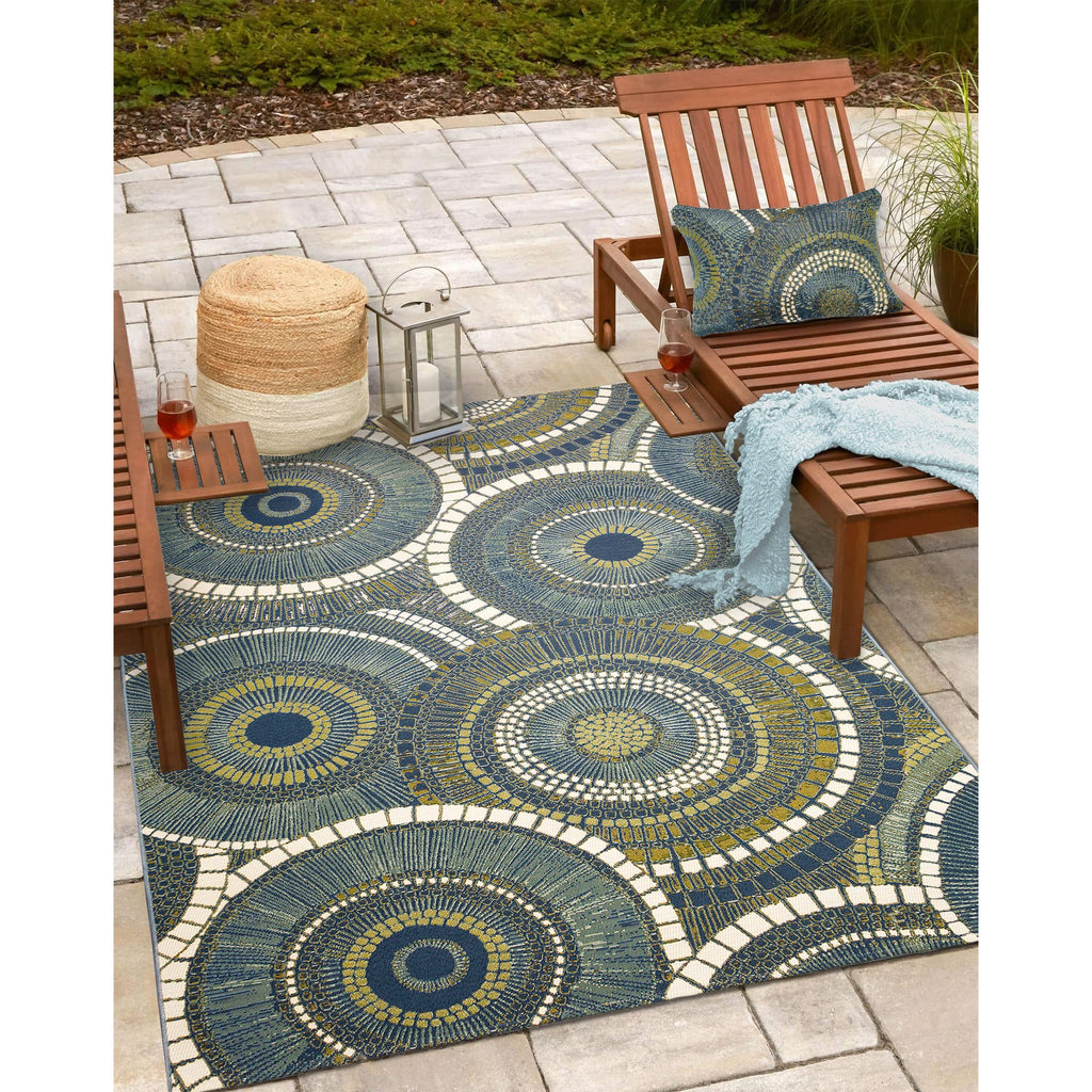 Liora Manne Marina Indoor/Outdoor Power Loomed Easy Care Pillows, 12' X 18', Circles Azure