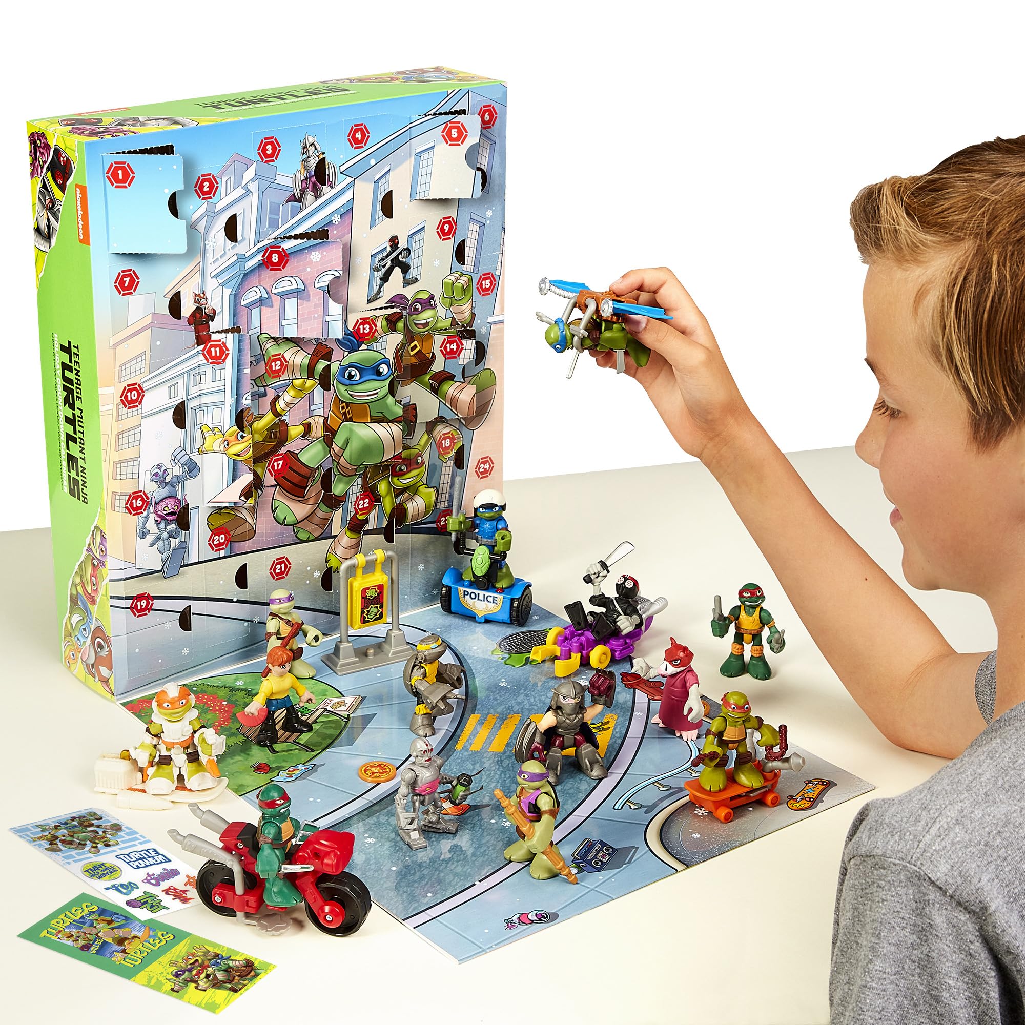 Teenage Mutant Ninja Turtles: Holiday Countdown Calendar by Playmates Toys