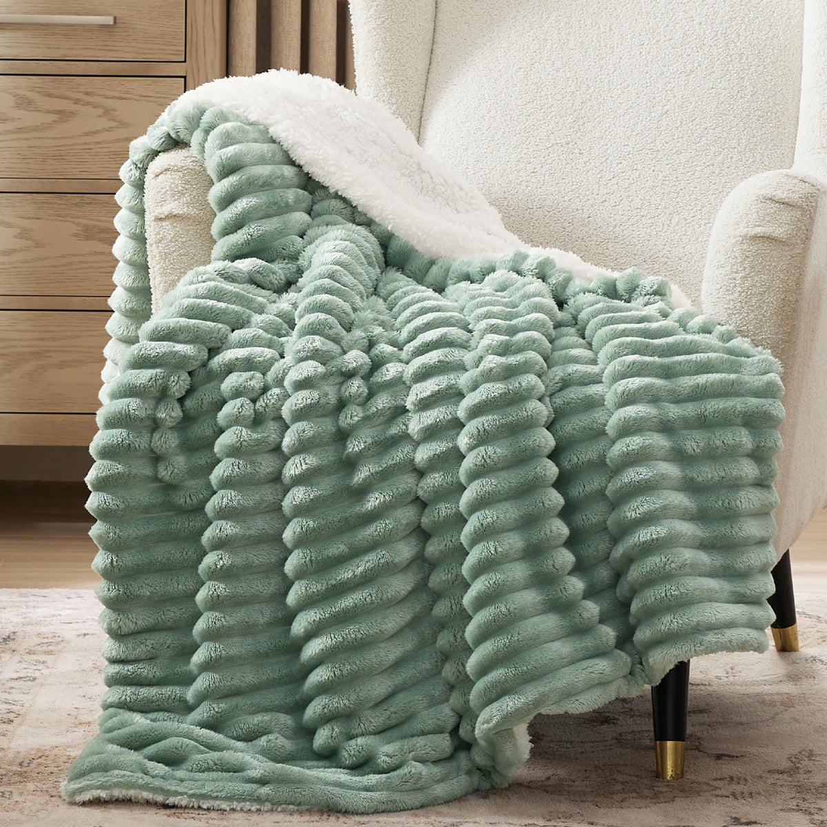 Bedsure Sherpa Blanket Twin Size For Couch - Super Soft Cozy Blanket For Bed, Fleece Thick Warm Blanket For Winter, Plush Sage G