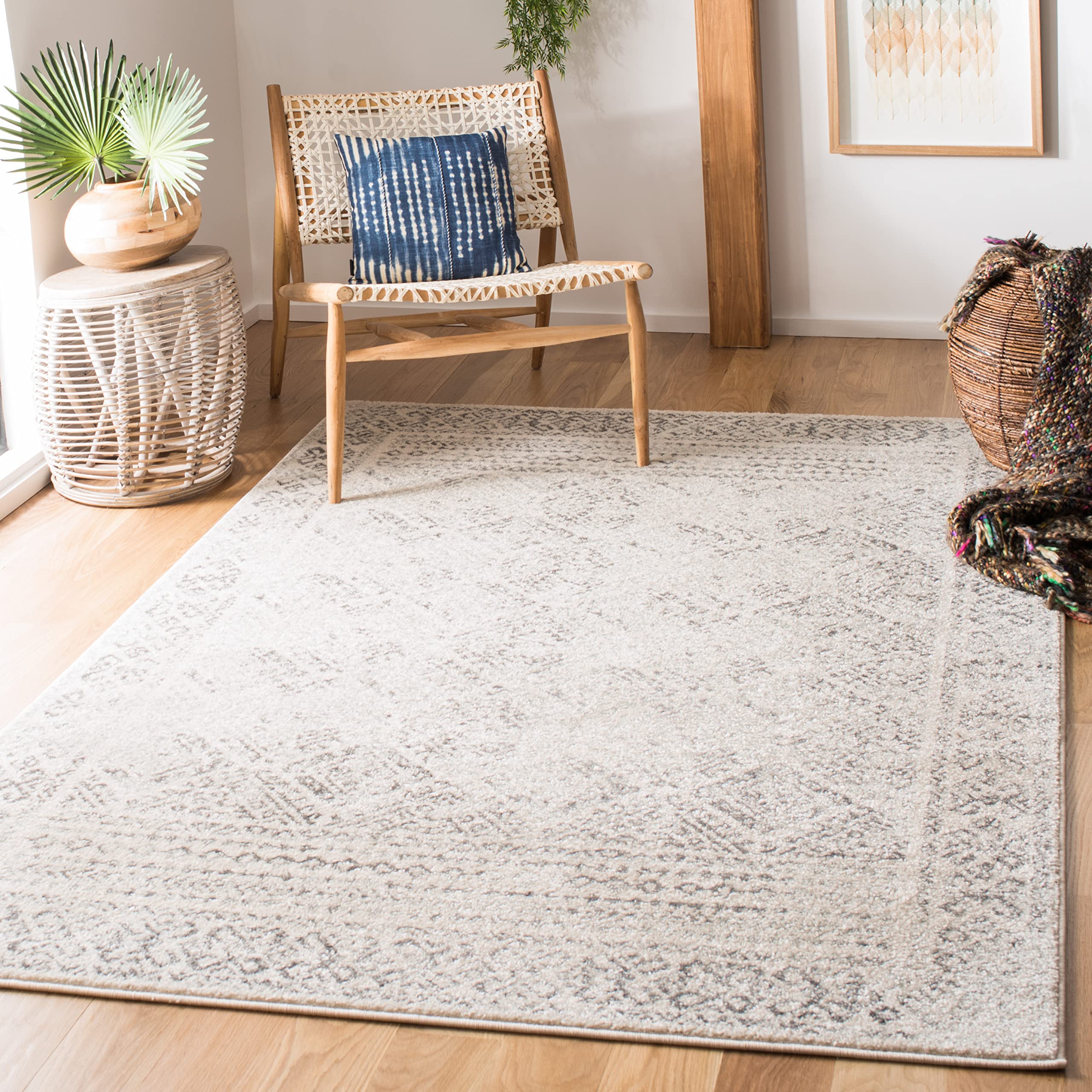 SAFAVIEH Tulum Collection 10 Square Ivory/Grey TUL264A Moroccan Boho Distressed Non-Shedding Area Rug
