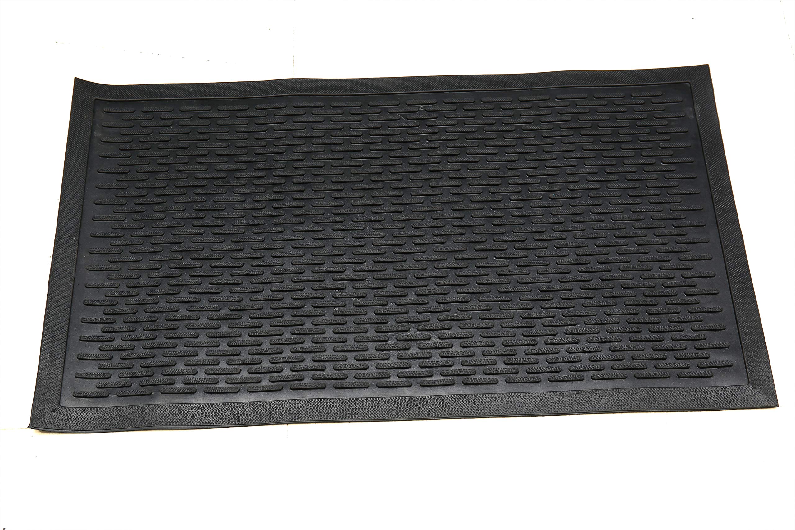 Indoor/Outdoor Hose-Wash Ribbed Design Non-Slip Rubber 2X3 Modern Entryway Mat For Entryway, Patio, Backyard, Garage, 24' X 36', Black Ribbed