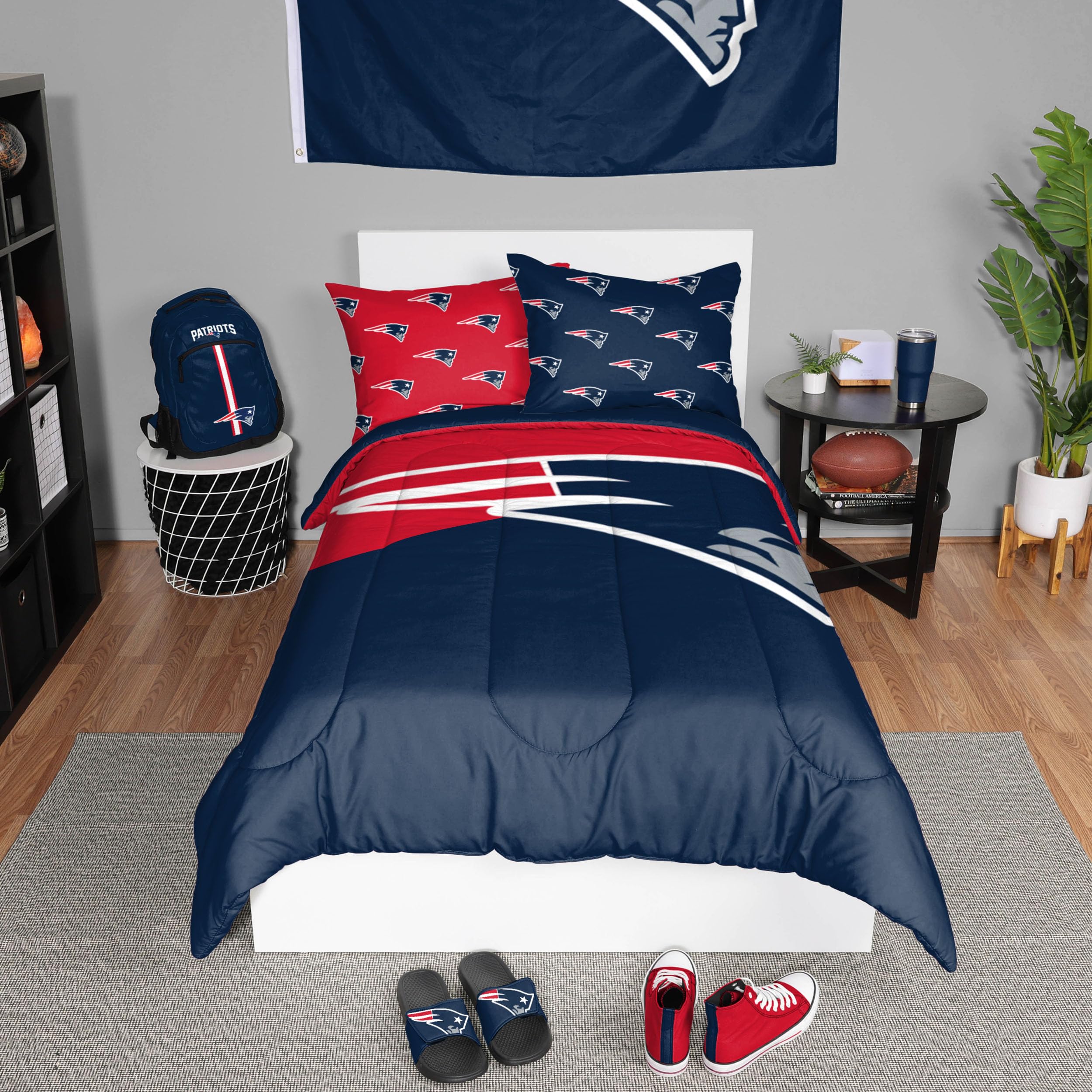 Foco New England Patriots Nfl Team Color Bed In A Bag Comforter Bedding 3 Piece Twin Set