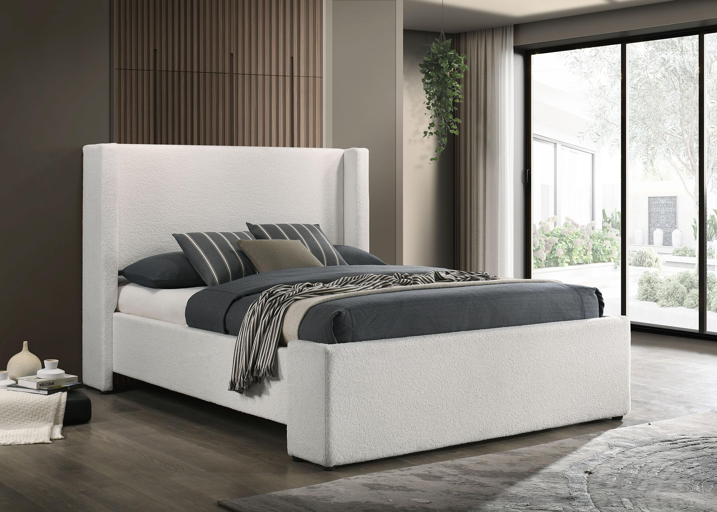 Coaster Home Furnishings Alamosa Transitional Boucle Upholstered Queen Size Wingback Bed Frame Platform Bed 53-inch Headboard White 310078Q