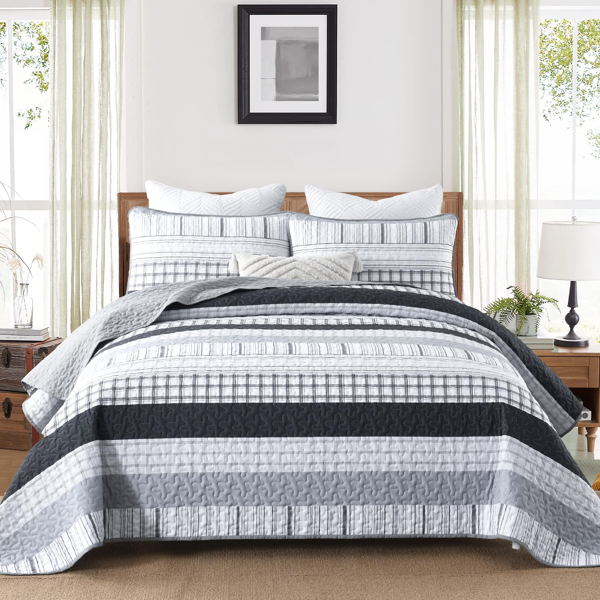 Djy Grey Quilt Set King Size, Boho Grey Striped Bedspread Coverlet Set Soft Microfiber Stripe Patchwork Quilt Bedding Set 3 Piec