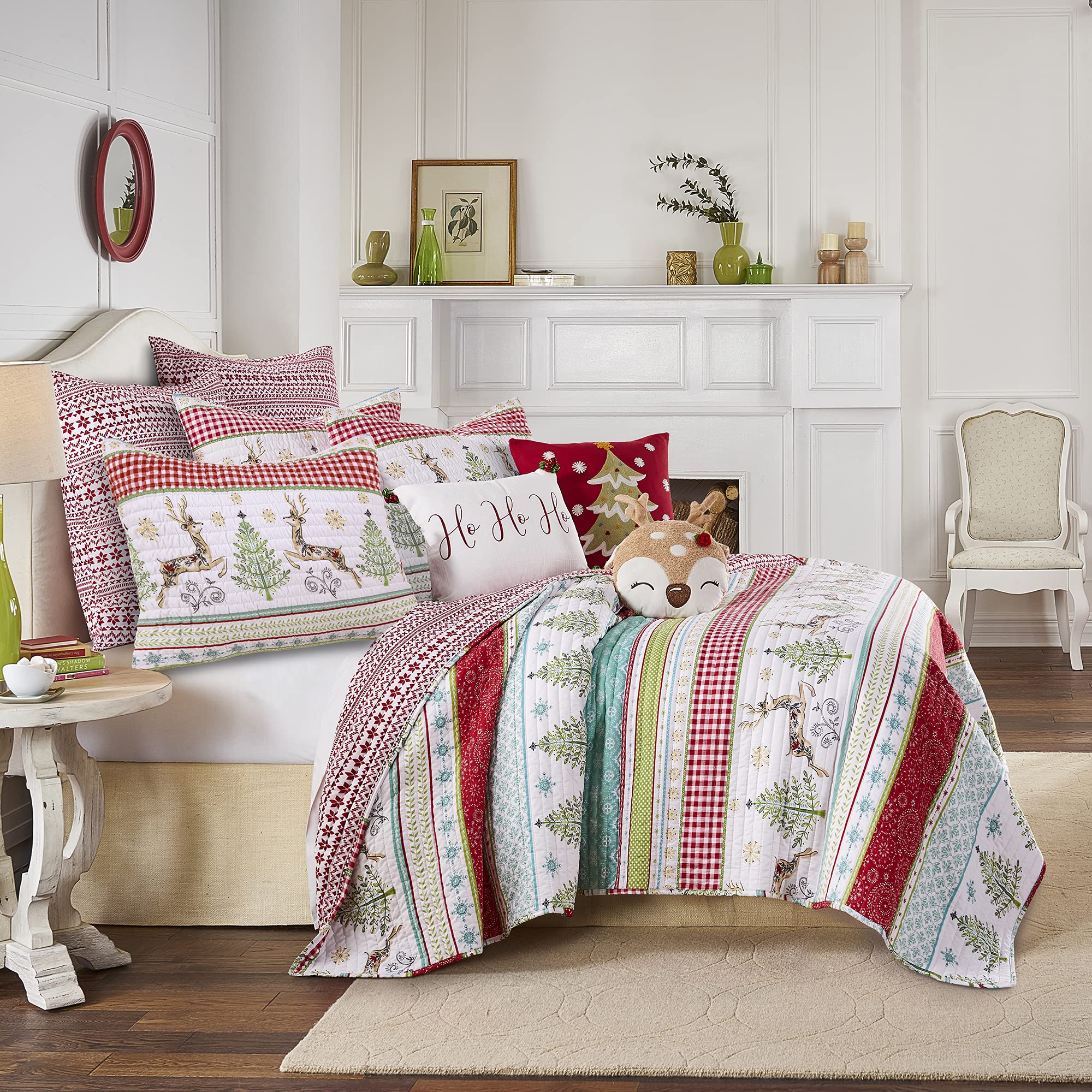 Levtex Home Merry & Bright Collecion - Comet And Cupid Quilt - Full/Queen - Holiday Deer And Christmas Trees - Red Green White T