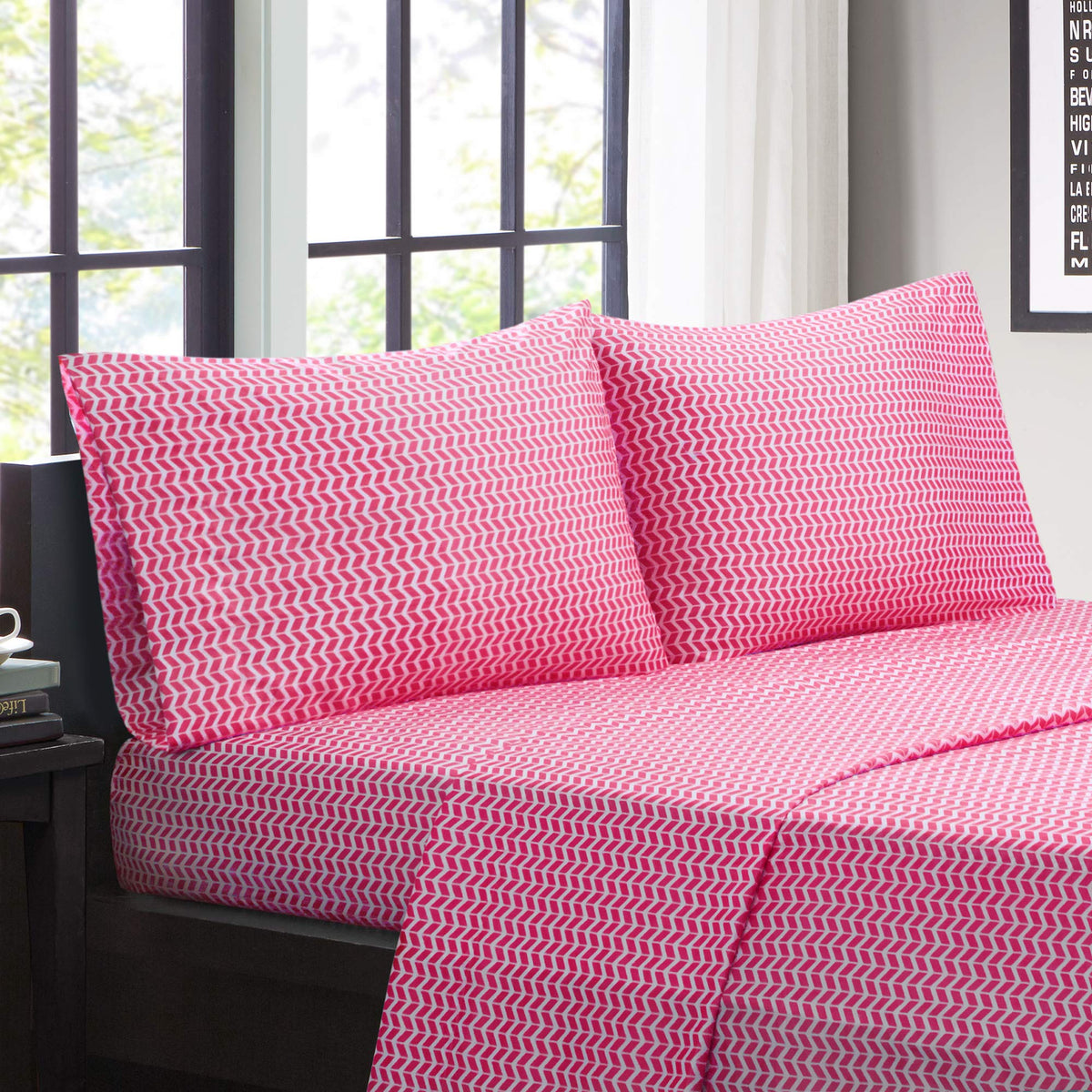 Intelligent Design Id20-295Microfiber Wrinkle Resistant, Soft Sheets With 12' Pocket Modern, All Season, Cozy Bedding-Set, Matching Pillow Case, Twin, Chevron Pink 3 Piece