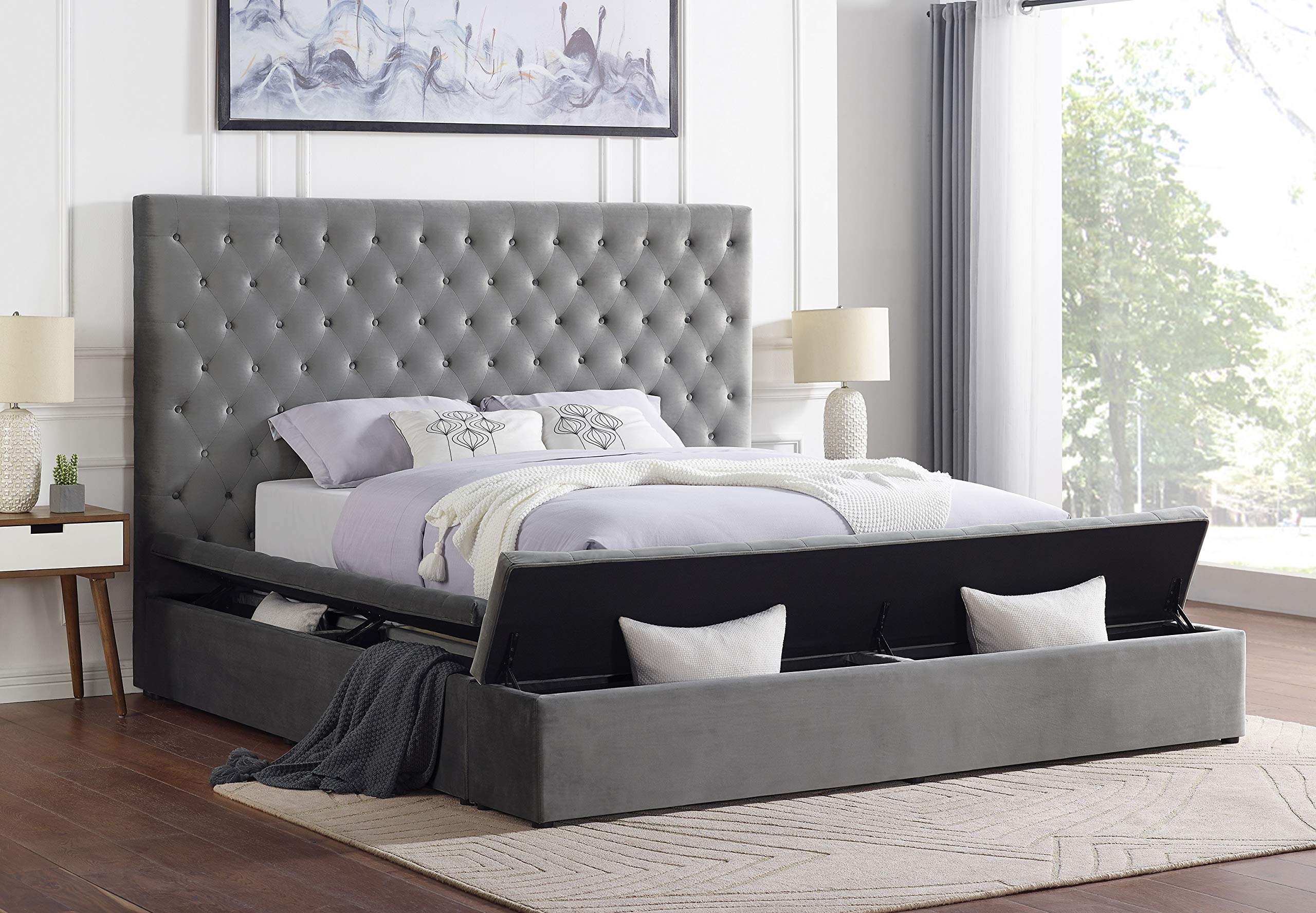 Best Master Furniture Yumi Upholstered Velour Low Profile Platform Bed, Cal. King, Grey