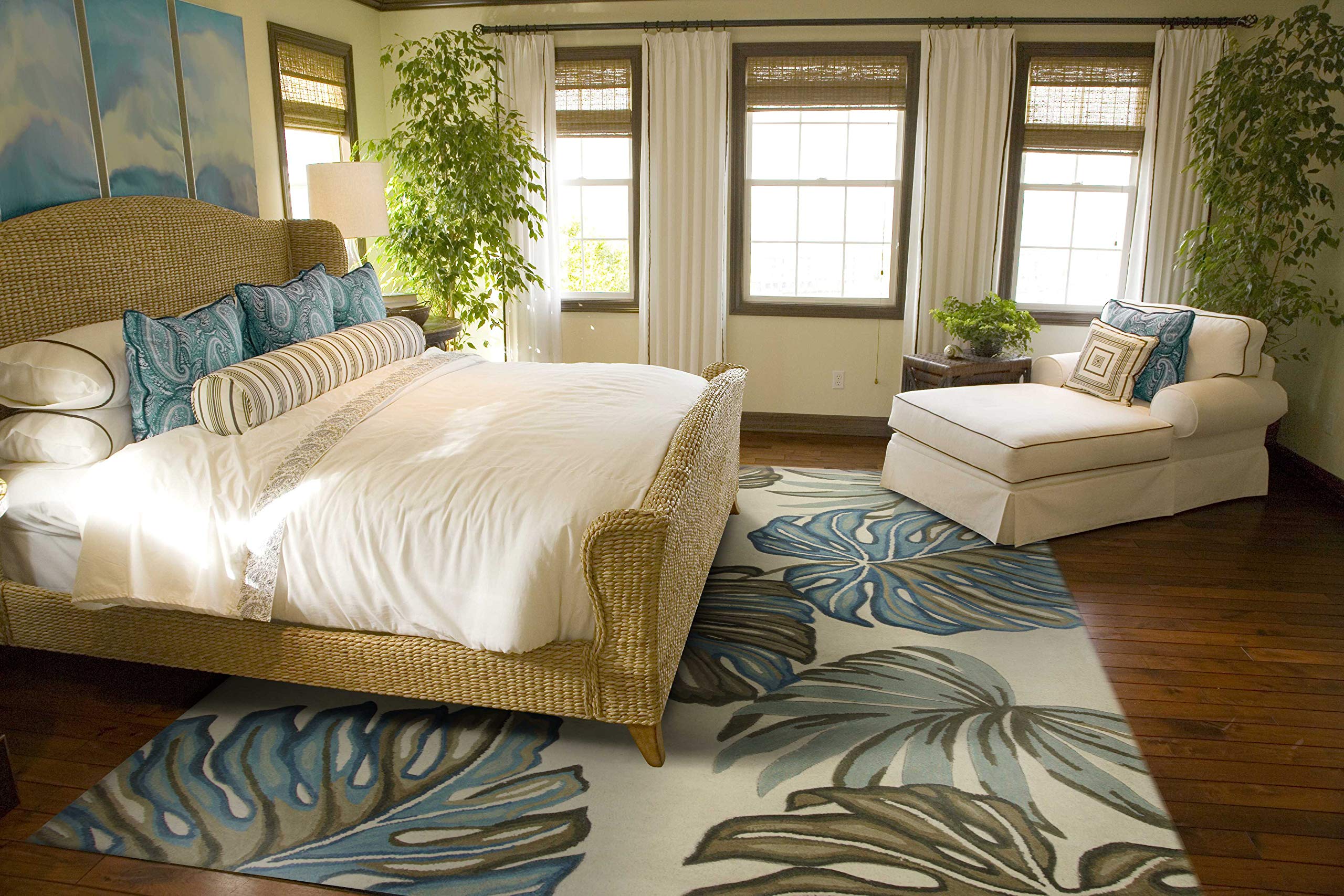 HomeRoots 8'X10' Ivory Hand Tufted Monstera Indoor Area Rug