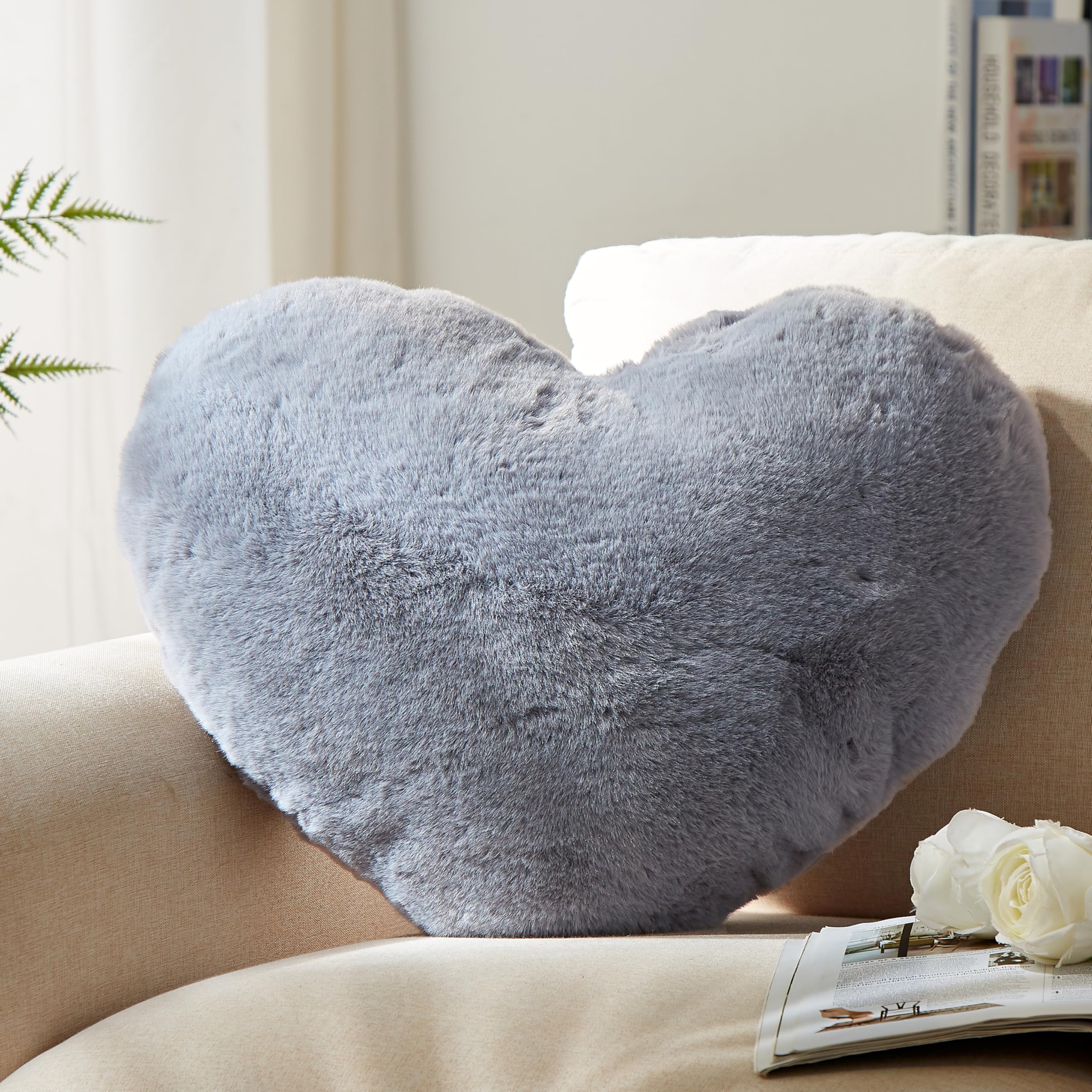 YRXRUS Heart Shaped Pillow, Cute Love Heart Pillow, Small Grey Heart Pillows Gifts, Faux Rabbit Fur Love Coquette Room Decor, Th
