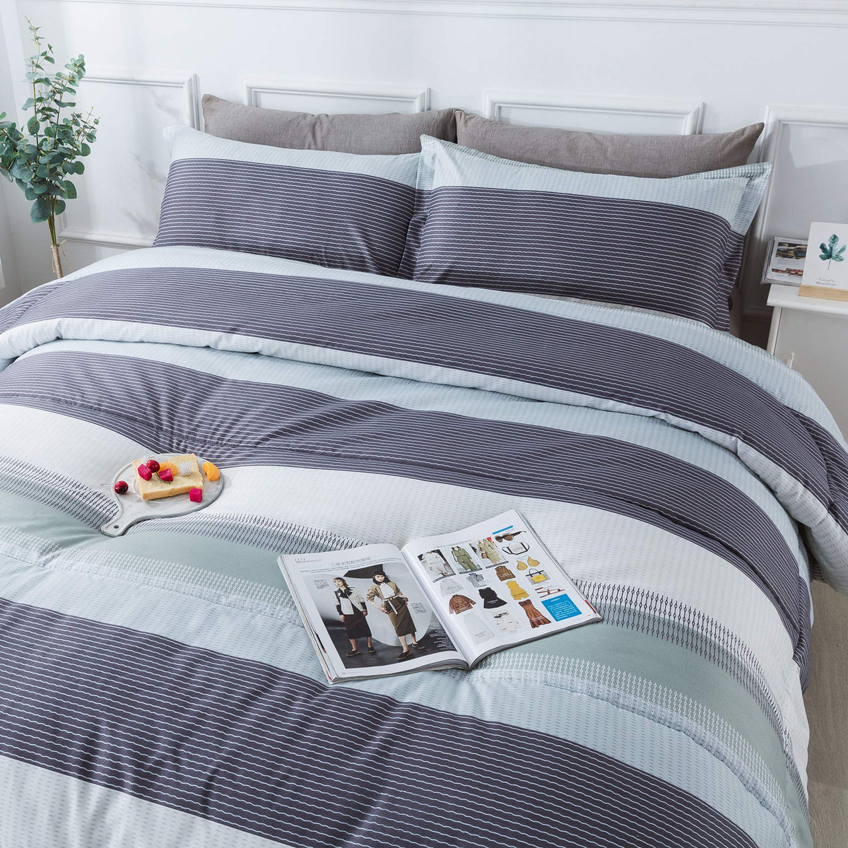 Andency Stripe Comforter Set King Size (104X90 Inch), 3 Pieces Mint Green Patchwork Striped Comforter, Soft Microfiber Down Alte