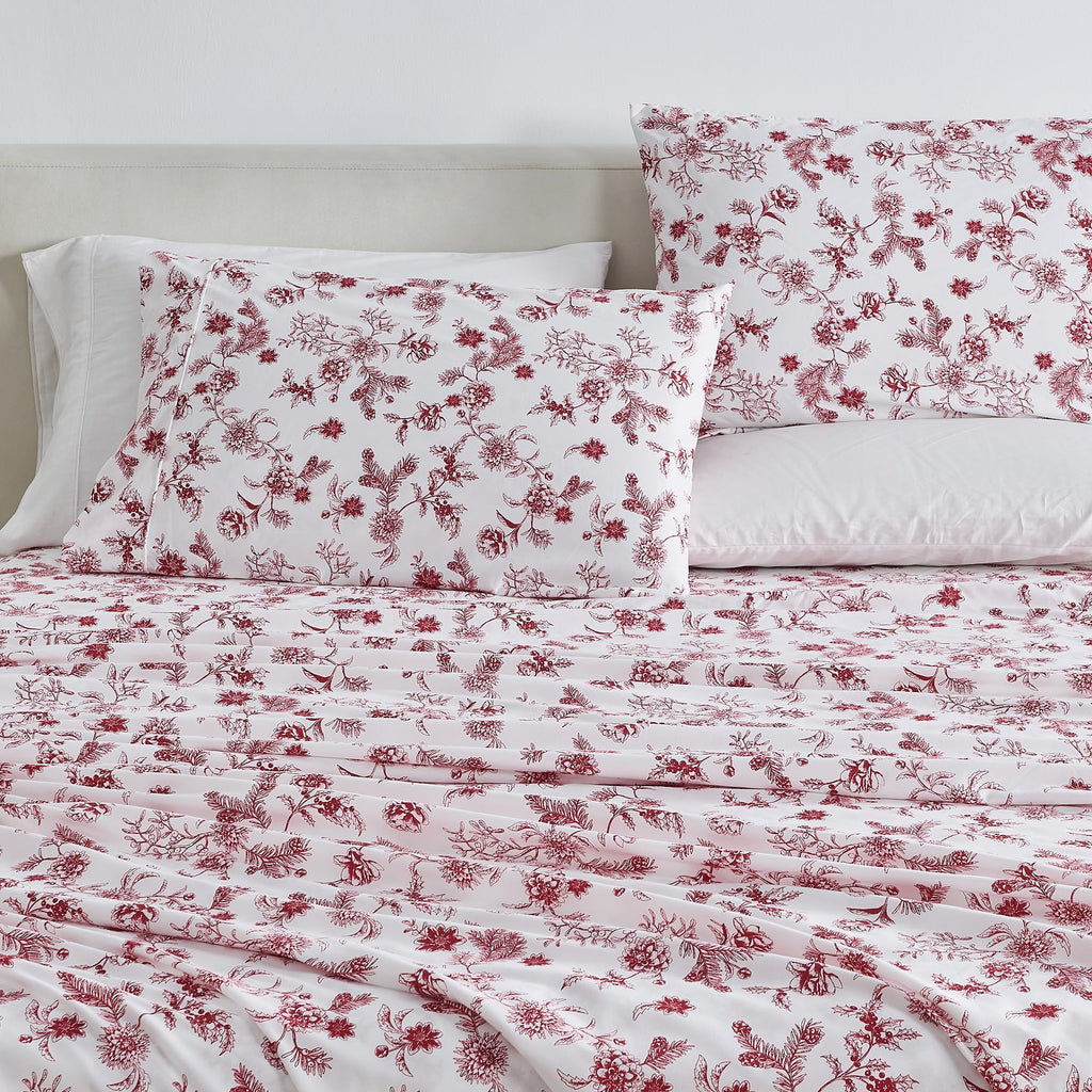 Great Bay Home Full Size Microfiber Sheet Set - Winter-Theme 4-Piece Bed Sheets - Ultra-Soft And Smooth Brushed Microfiber Holiday Bedding (Full, Jolly Floral)