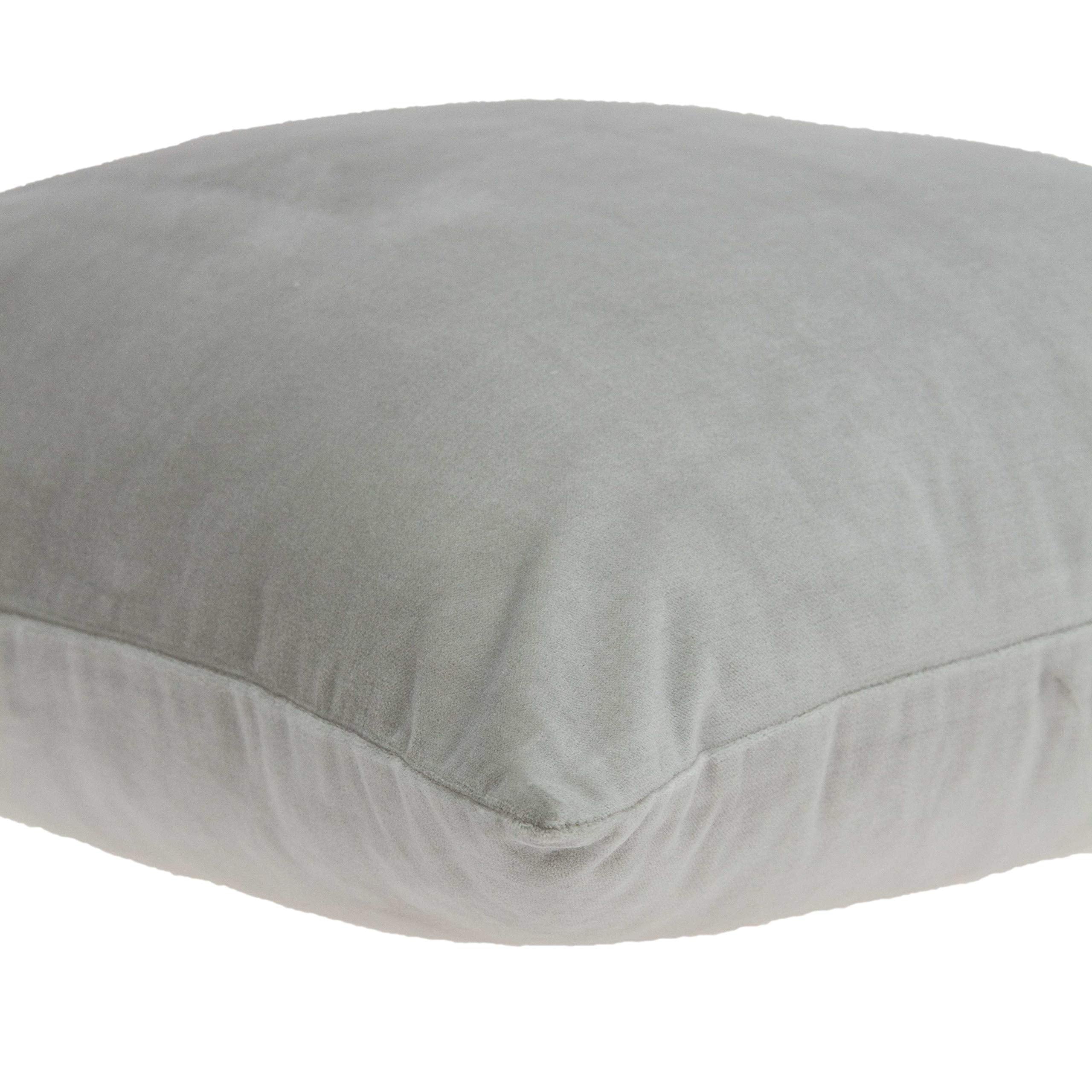 HomeRoots 50% Cotton, 50% Viscose Parkland Collection Emma Transitional Grey Solid Pillow Cover with Poly Insert