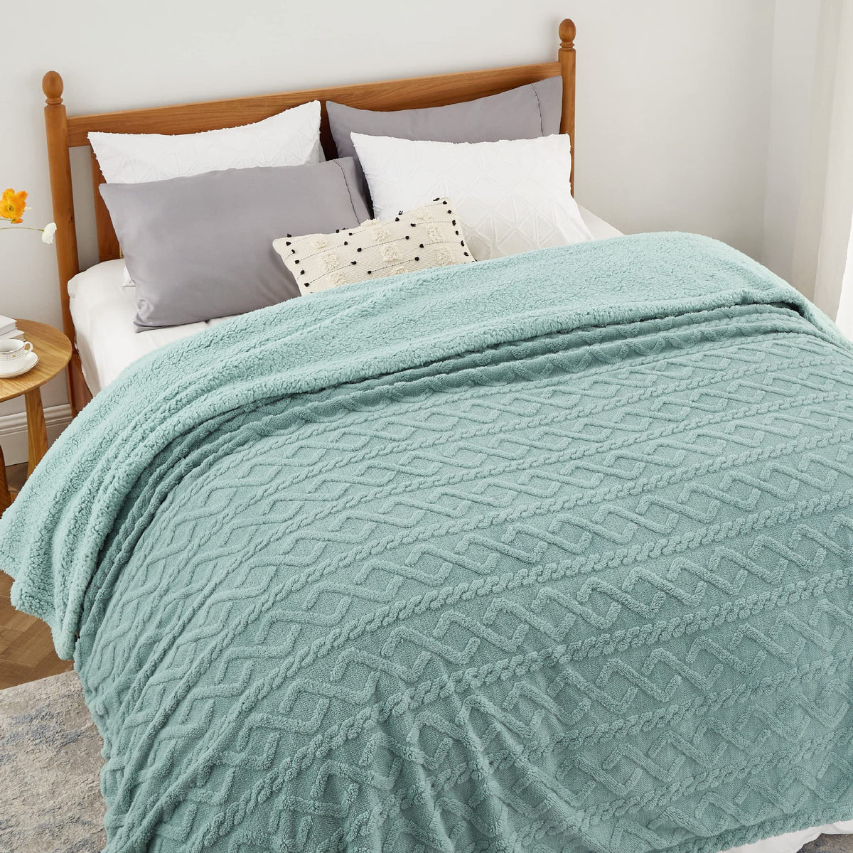 Bedsure Sherpa King Size Blanket For Bed- Fuzzy Soft Cozy Blanket King Size, Fleece Thick Warm Blanket For Winter, Sage Green, 1