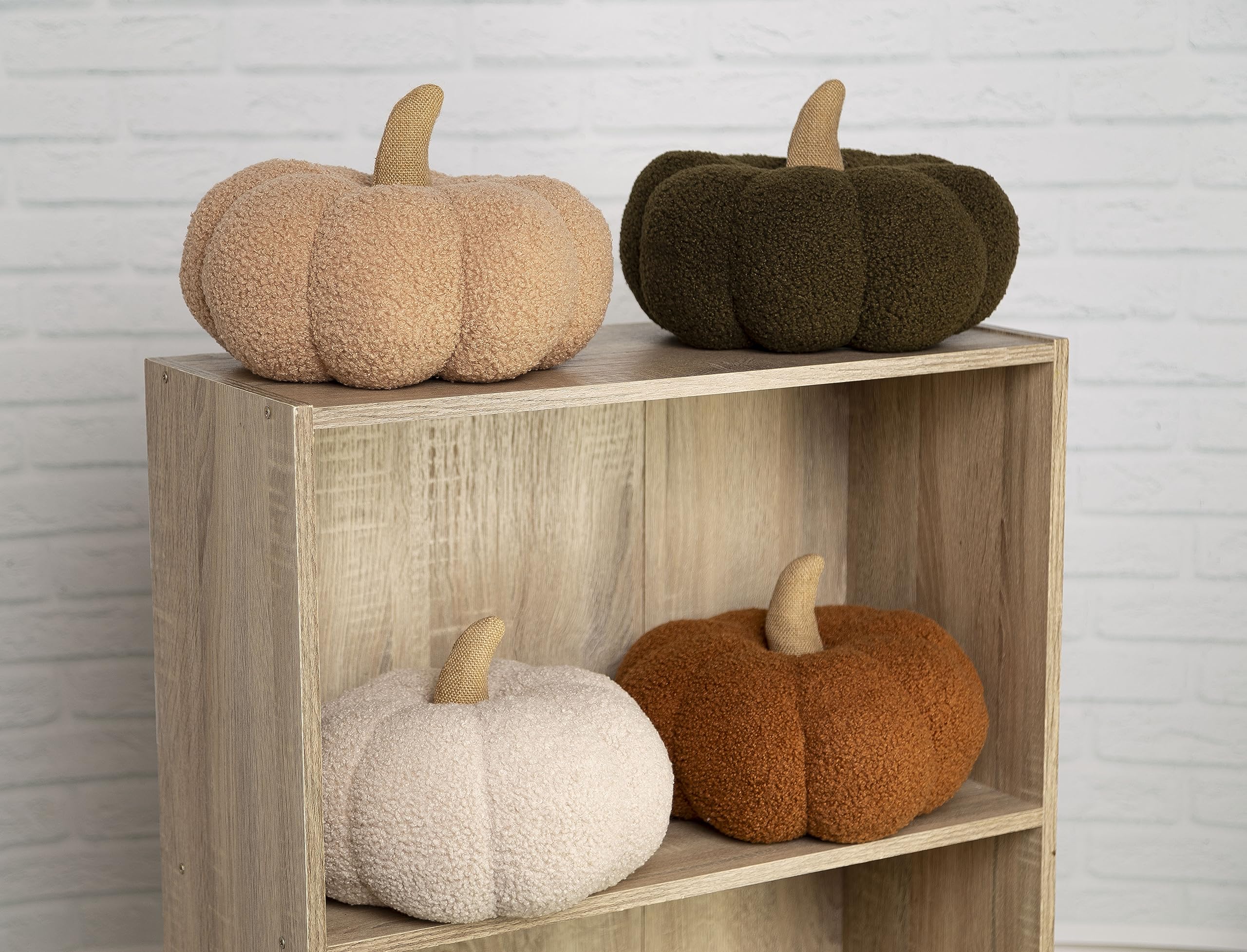 Pearhead Sherpa Pumpkin, Plush Stuffed Halloween Home Decorations, Modern Fall Home Decor, 6.5' X 9', Cream