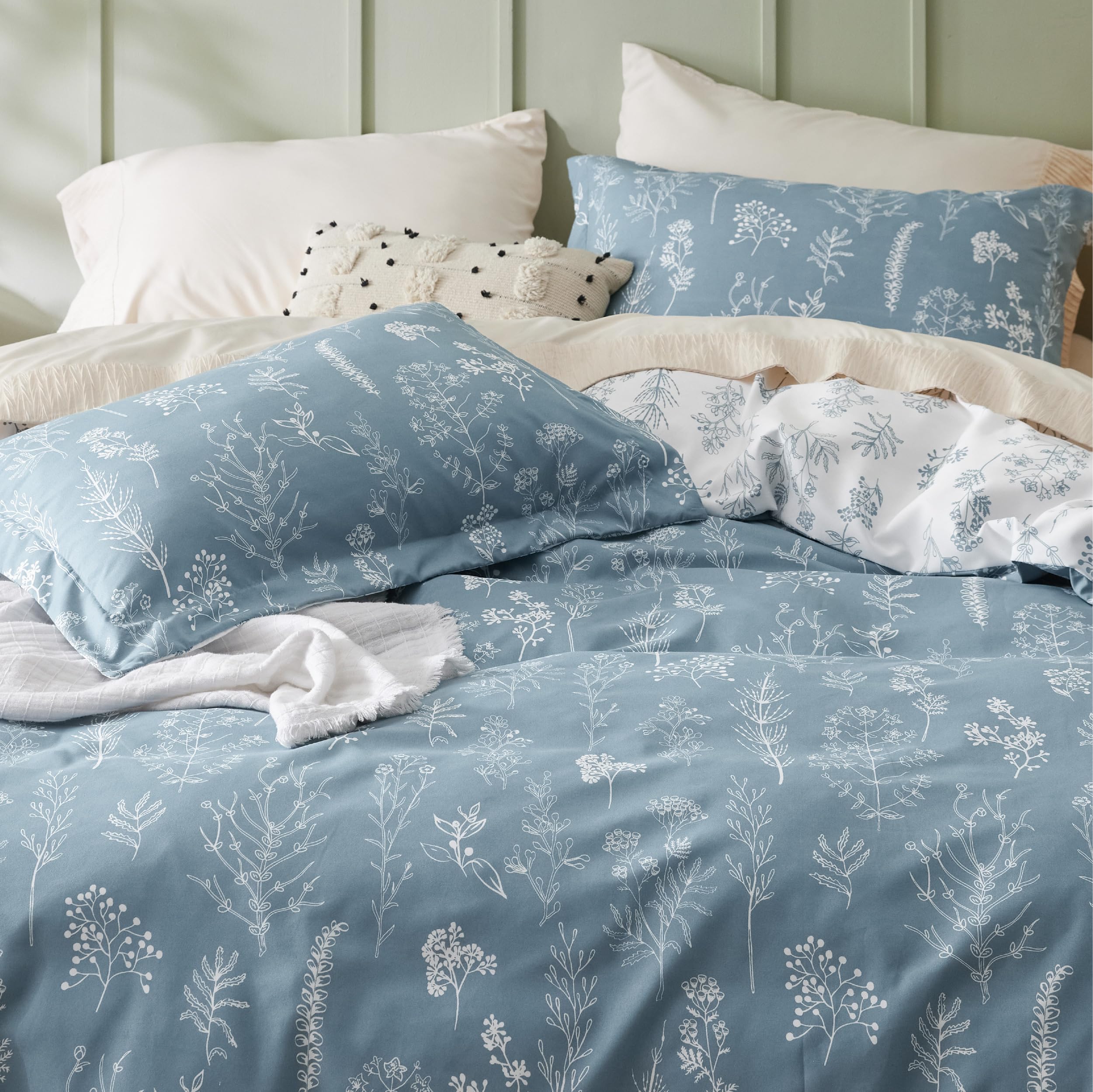 Bedsure Duvet Cover King Size - Reversible Floral Duvet Cover Set With Zipper Closure, Mineral Blue Bedding Comforter Cover, 3 Pieces, 1 Duvet Cover 104'X90' And 2 Pillow Shams 20'X36'