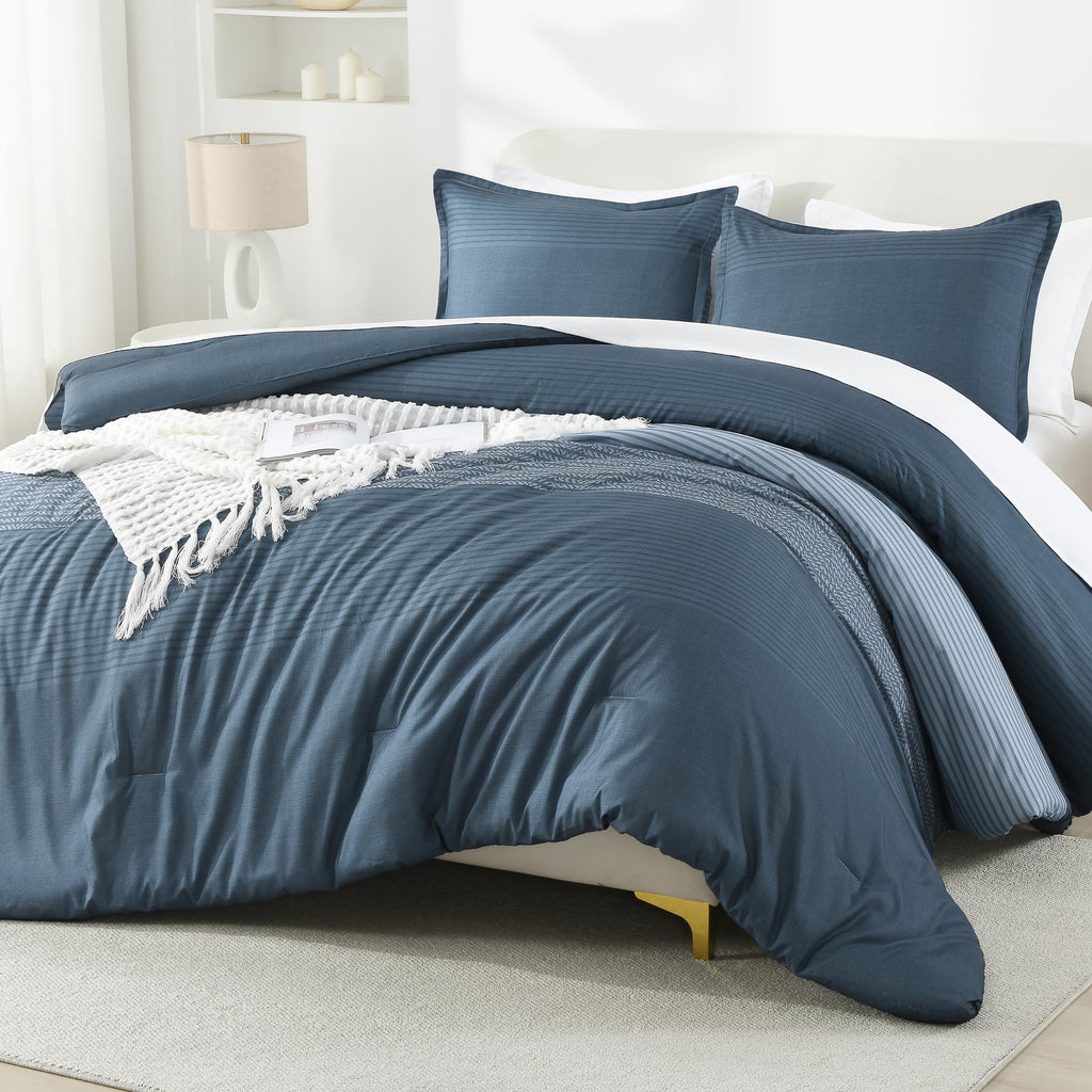 Litanika Haze Blue Comforter Set King - 3 Pieces Lightweight Haze Blue White Colorblock Stripe Fluffy Bedding Comforter Sets, Al