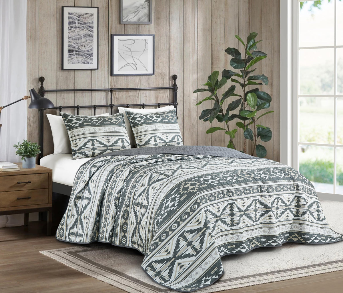 Chezmoi Collection Remy 3-Piece Southwestern Geometric Motif Quilt Set - Multicolor Gray White Light Brown Printed Microfiber Li